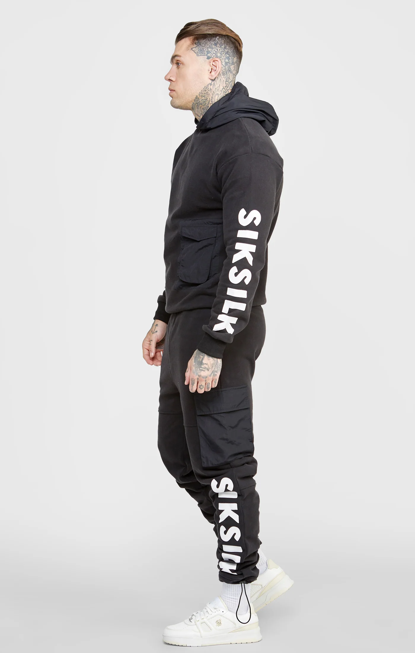 Black Contrast Pocket Oversized Hoodie - Image 4