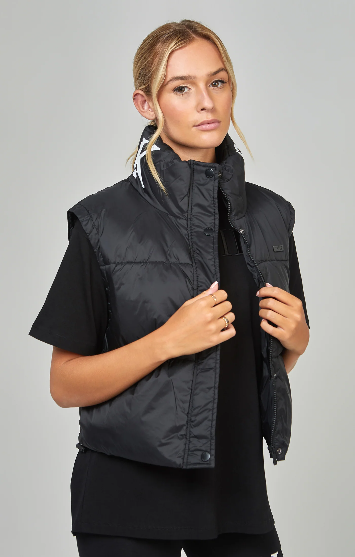 Black Cropped Gilet