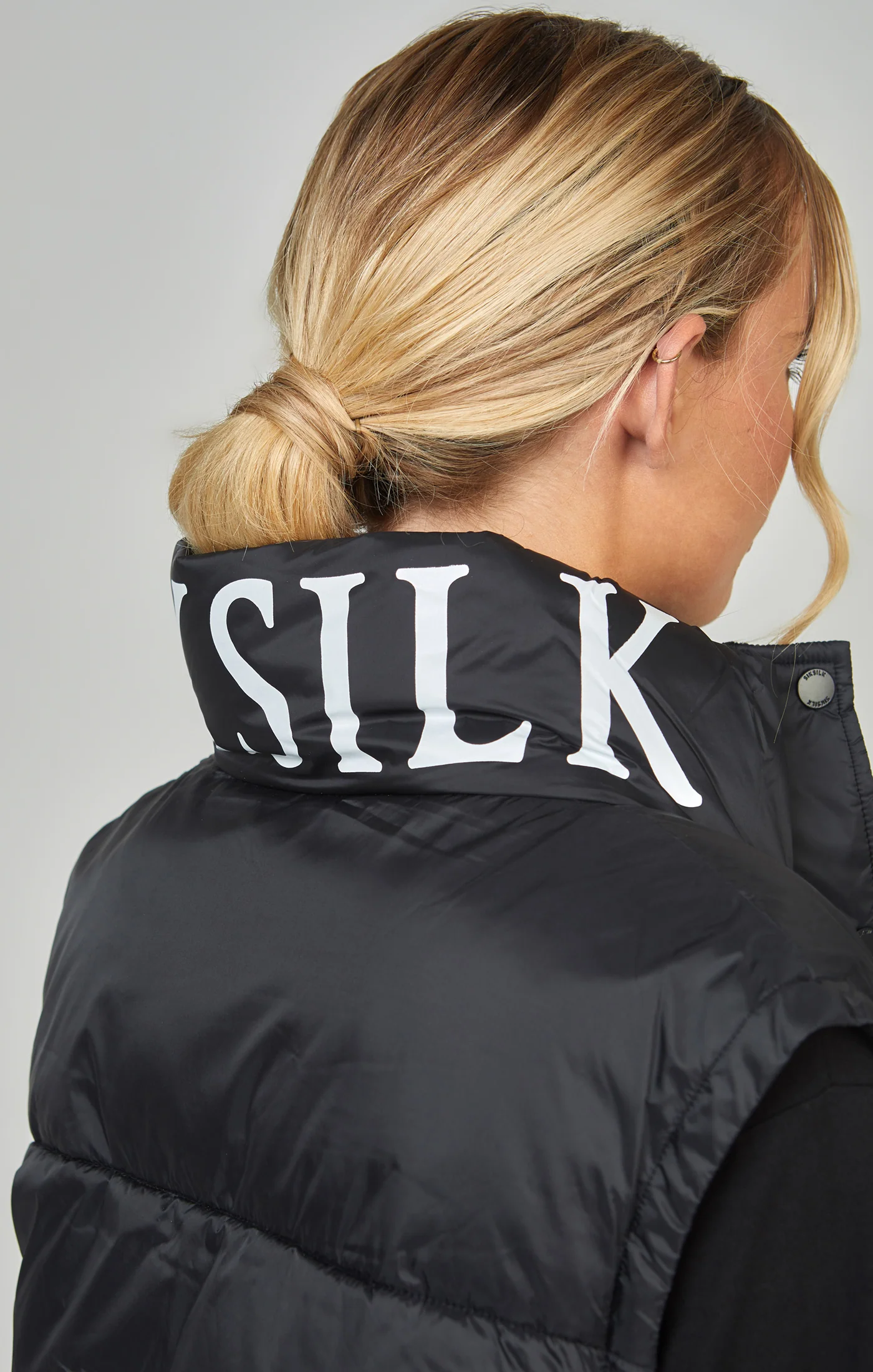 Black Cropped Gilet - Image 2