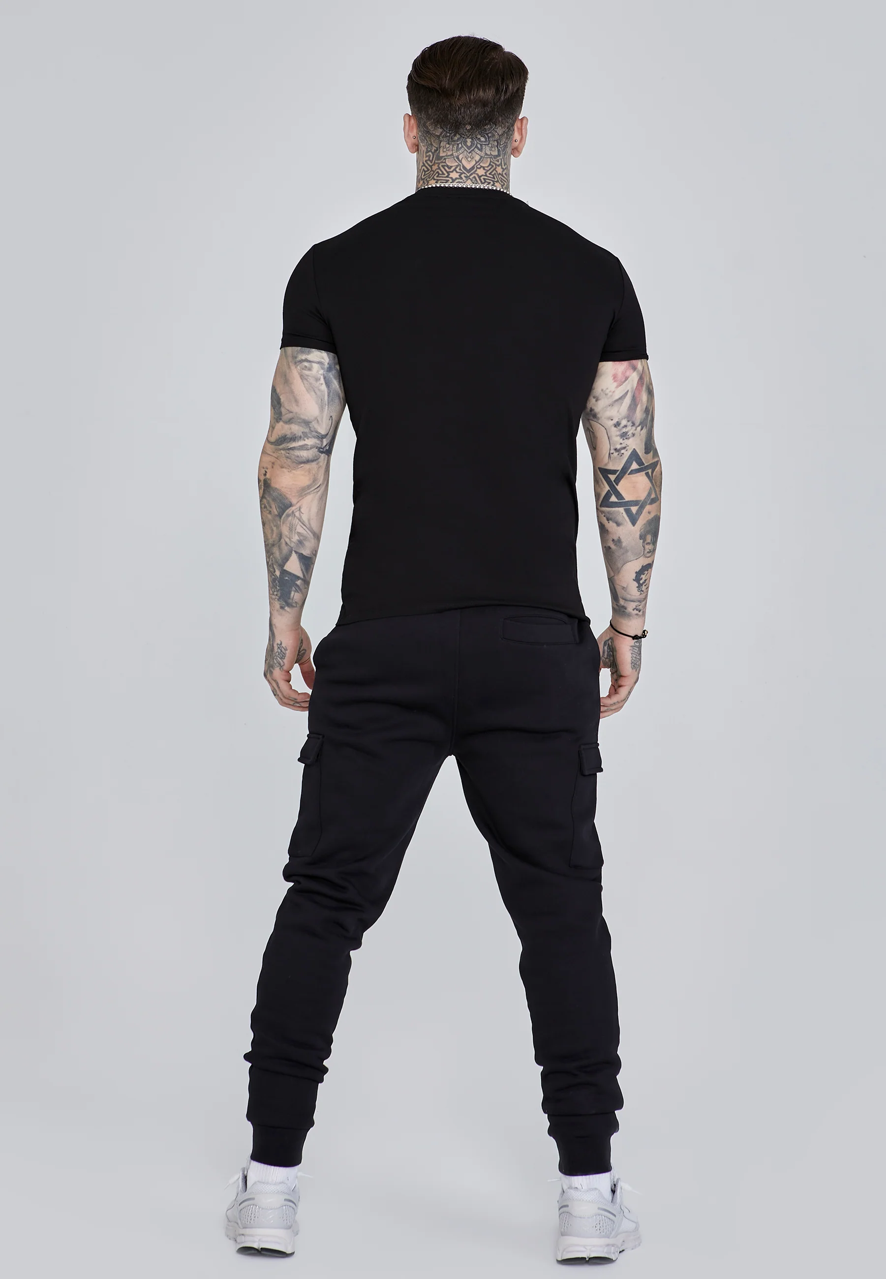 Black Essential Cargo Jogger - Image 5