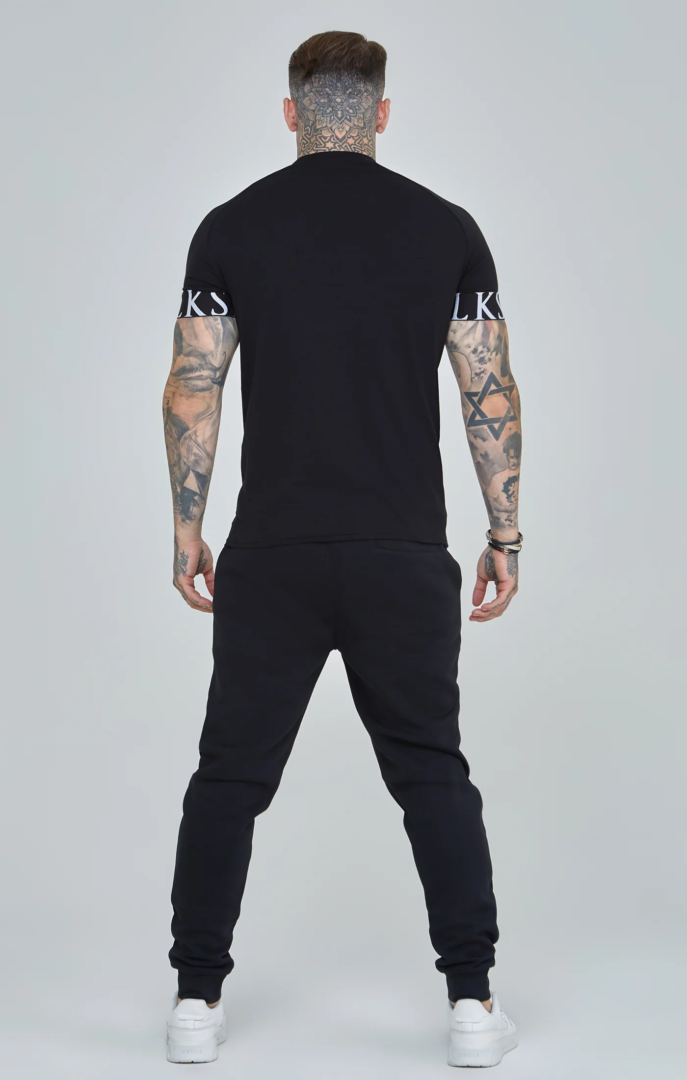 Black Essential Elastic Cuff Muscle Fit T-Shirt - Image 5