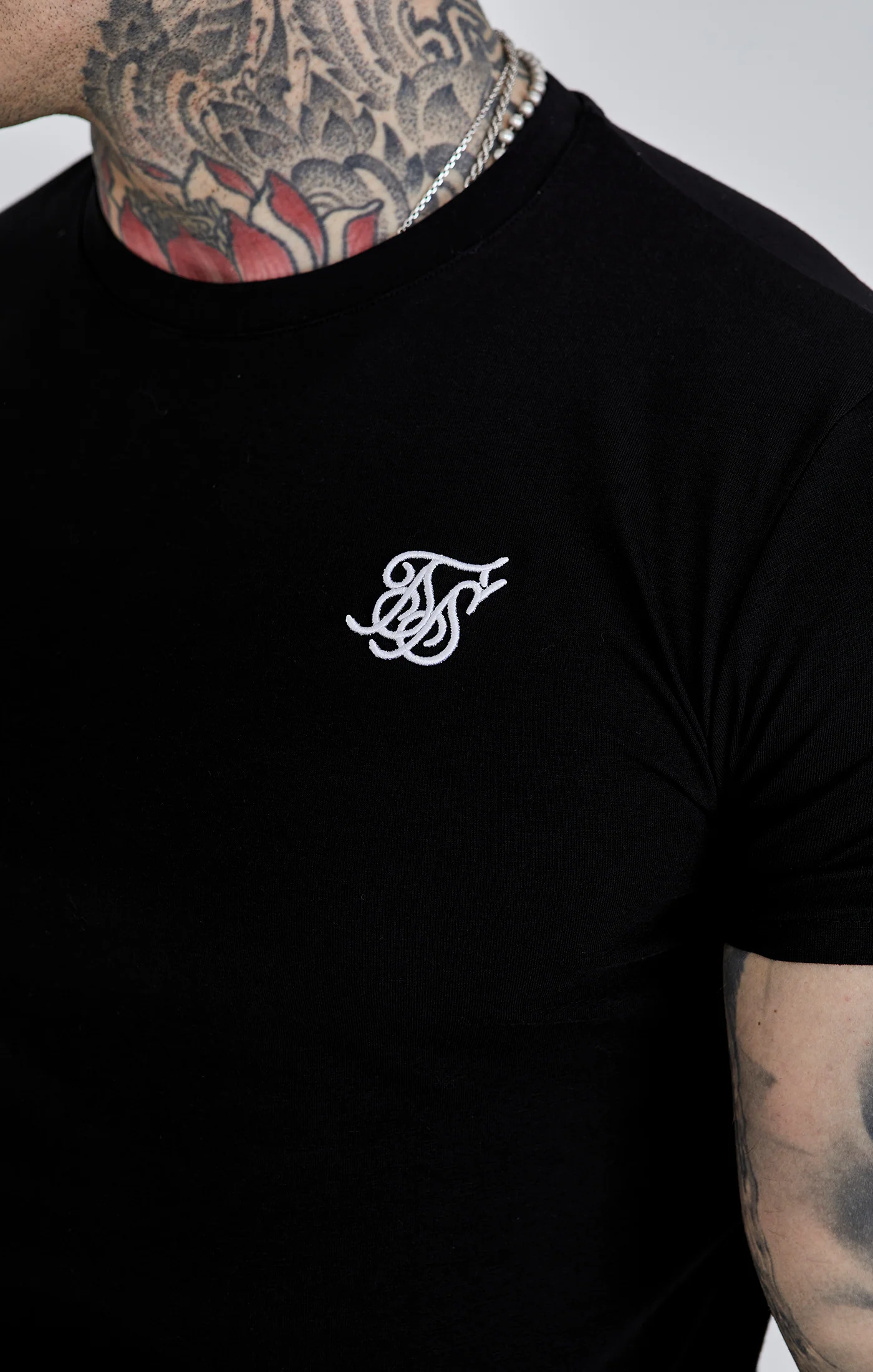 Black Essential Short Sleeve Muscle Fit T-Shirt - Image 3