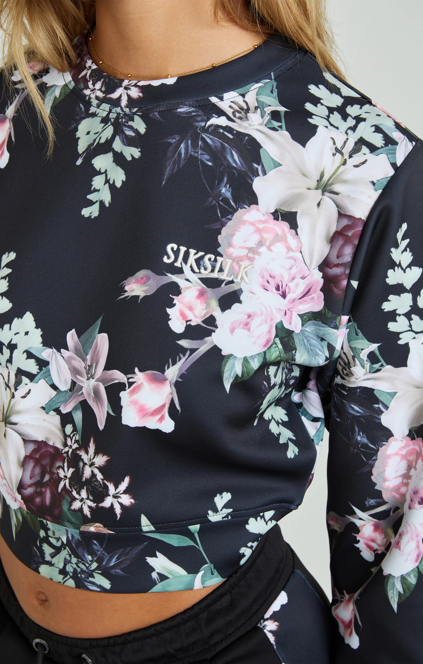 Black Floral Print Cropped Sweatshirt - Image 4