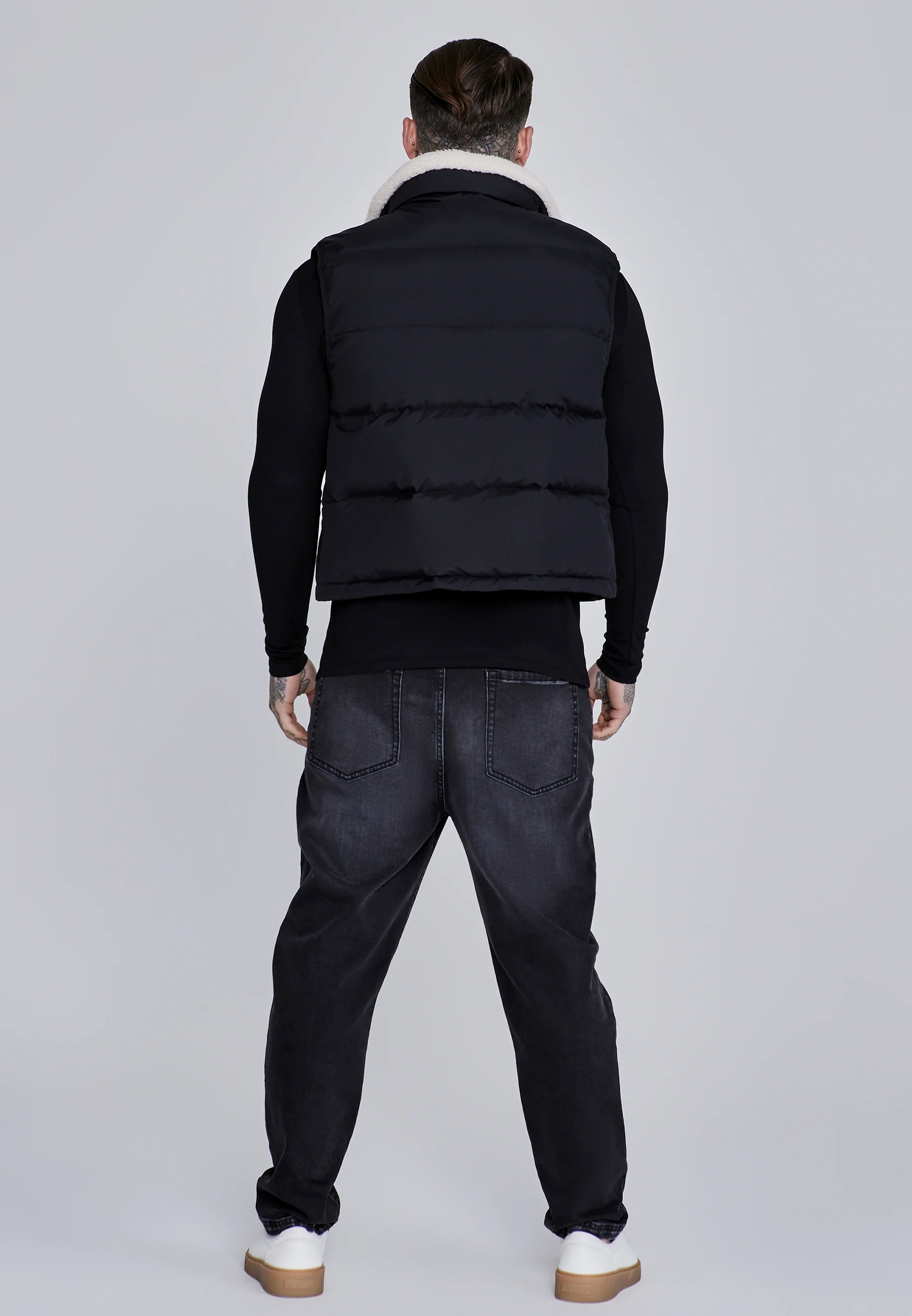 Black Gilet - Image 6