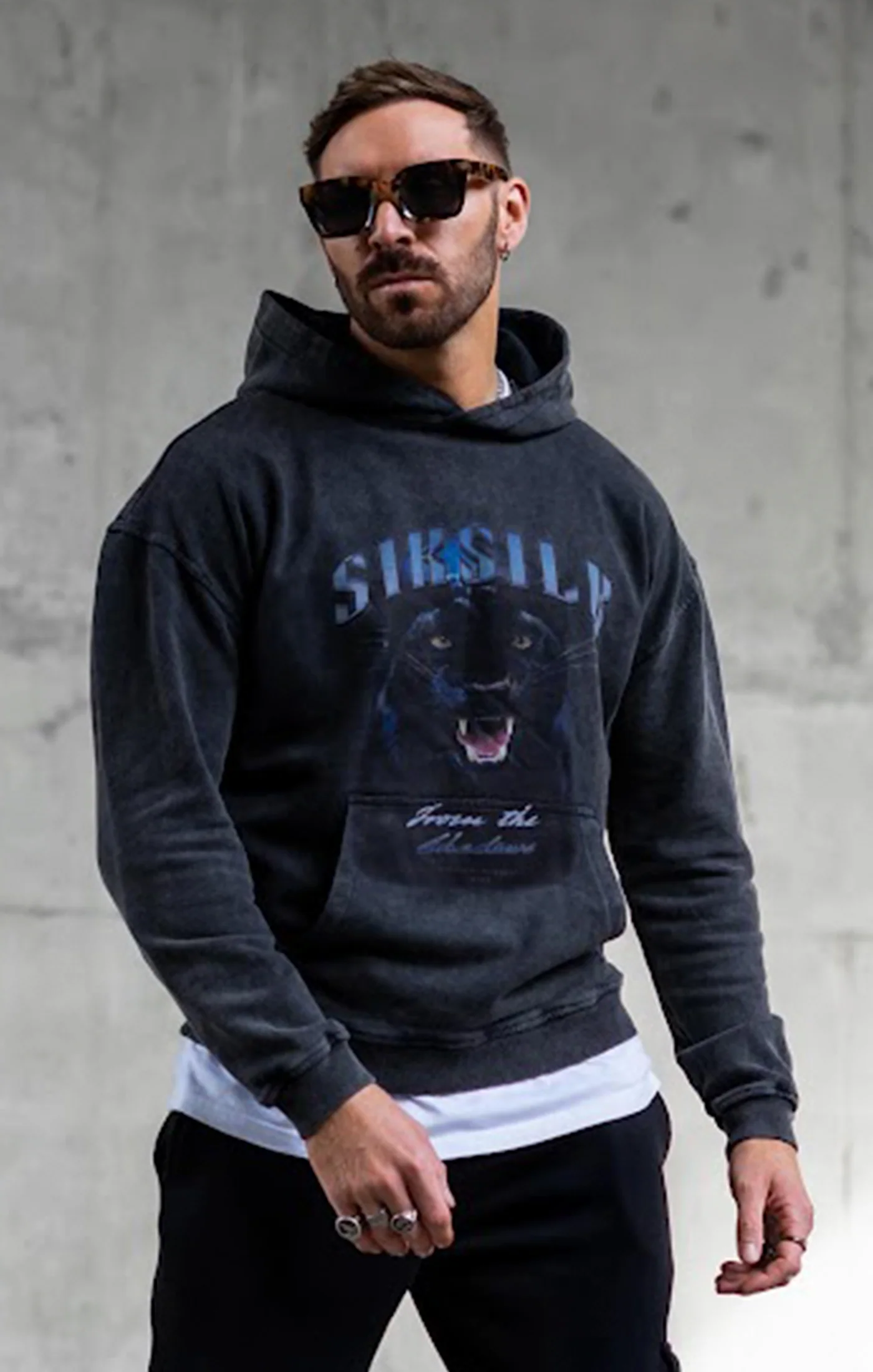 Black Graphic Slim Cropped Hoodie