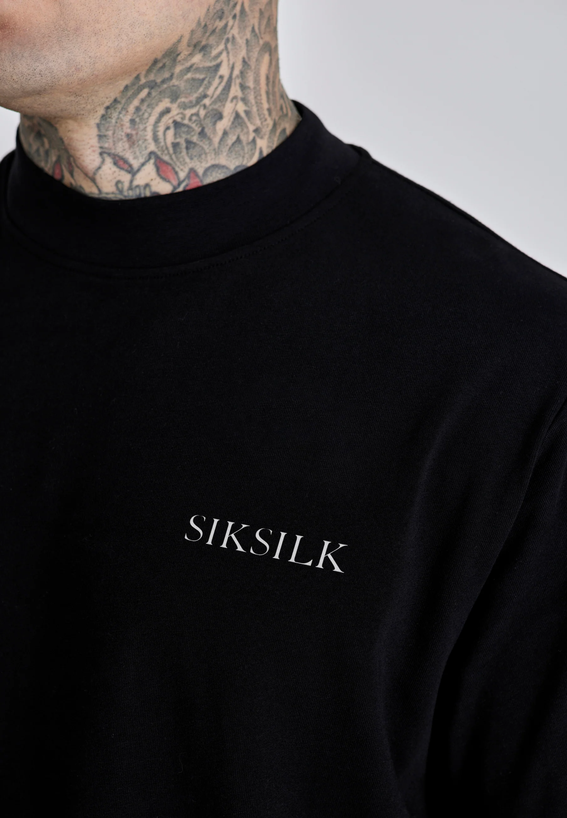 Black Graphic T-Shirt - Image 5