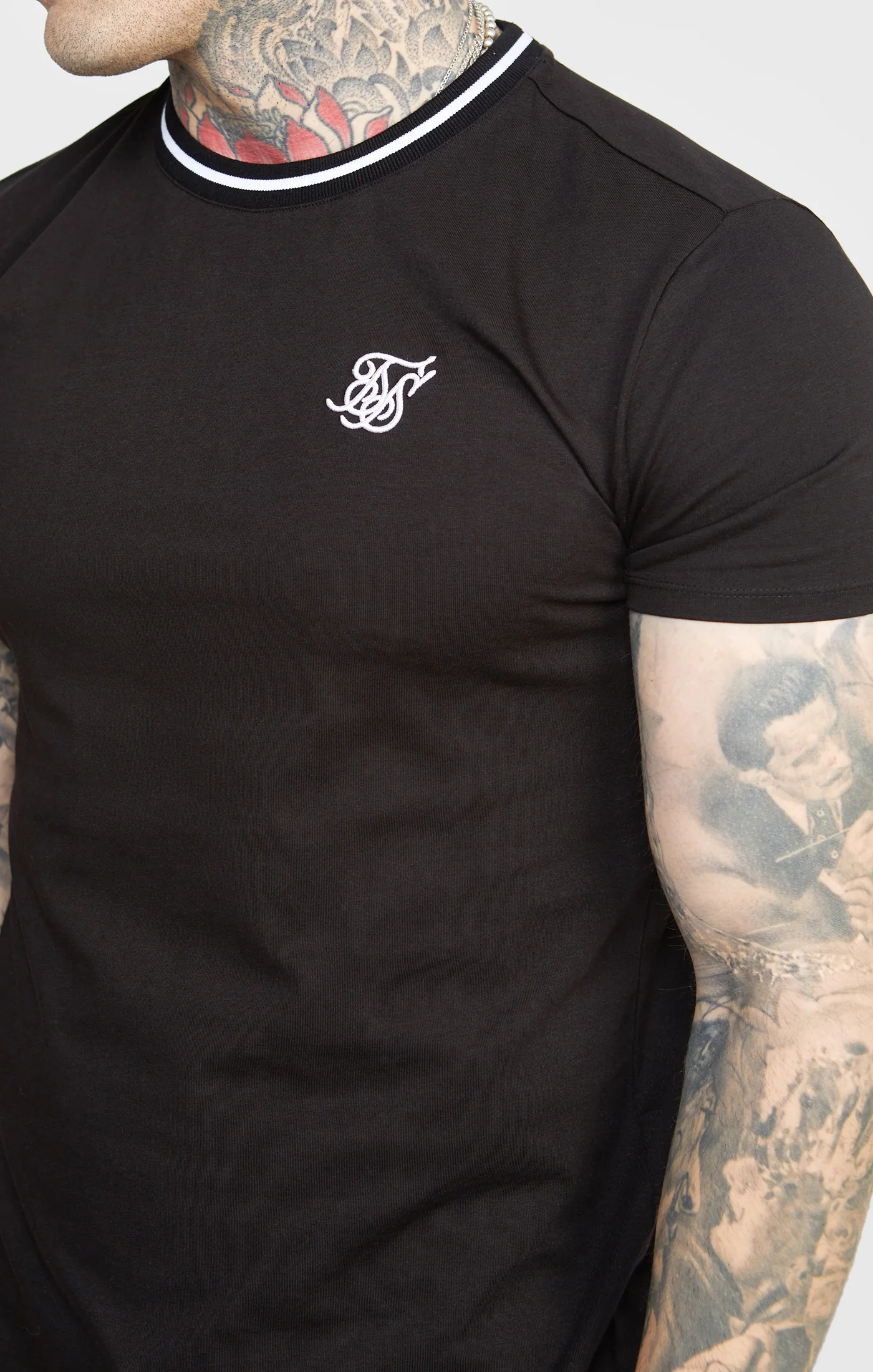 Black Gym Fit T-Shirt W Yarn Dyed Rib - Image 2