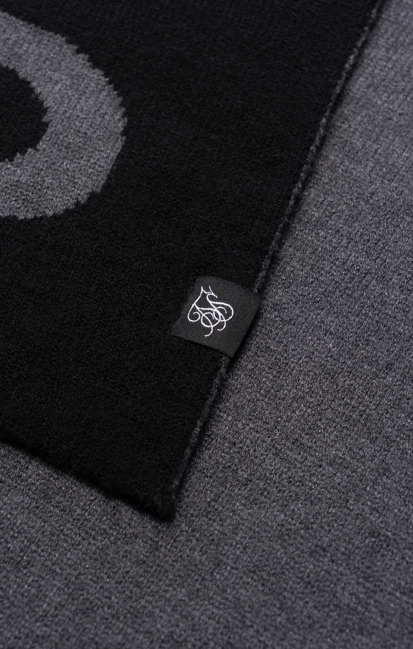 Black Knitted Scarf - Image 5