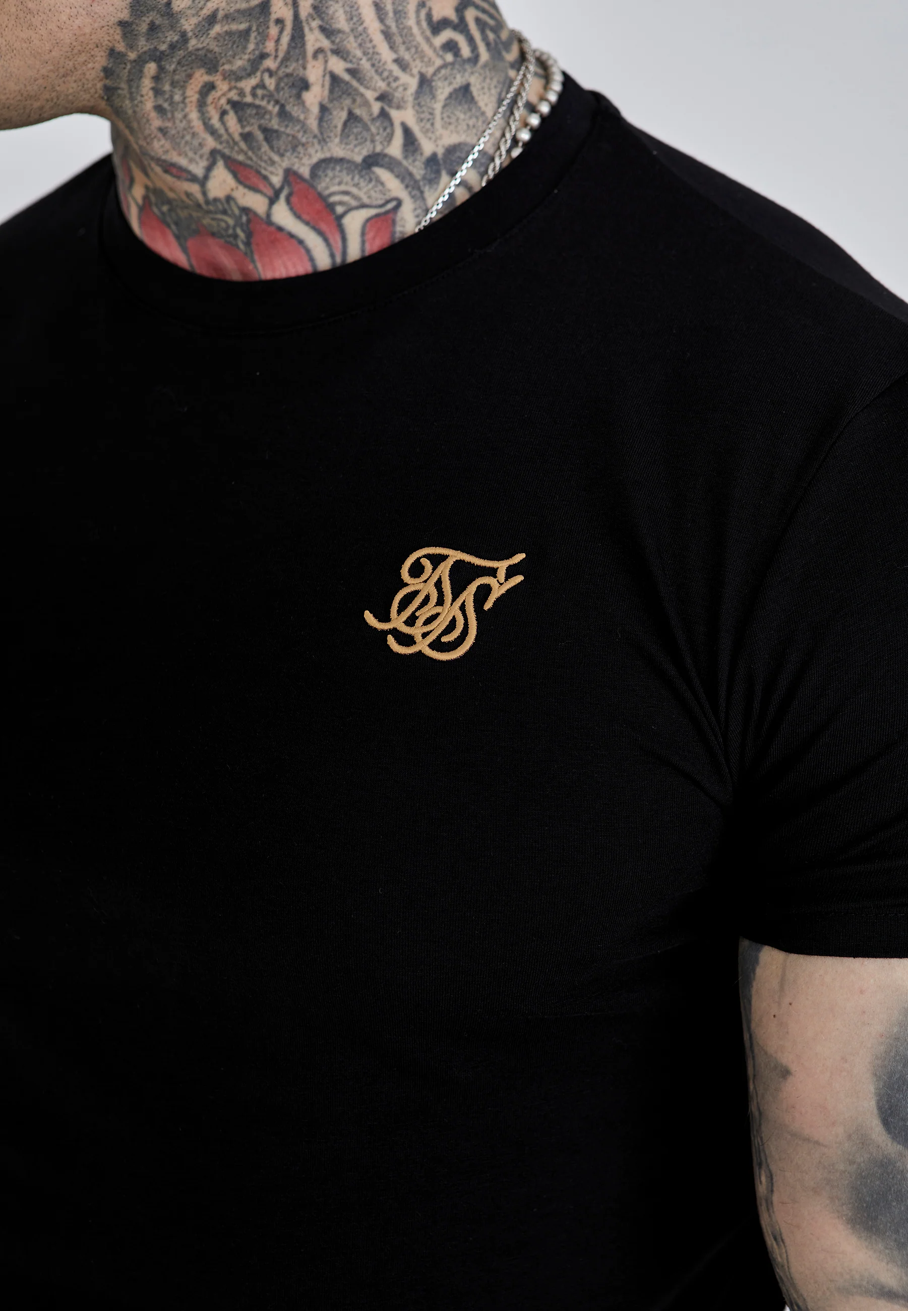 Black Muscle Fit T-Shirt - Image 3
