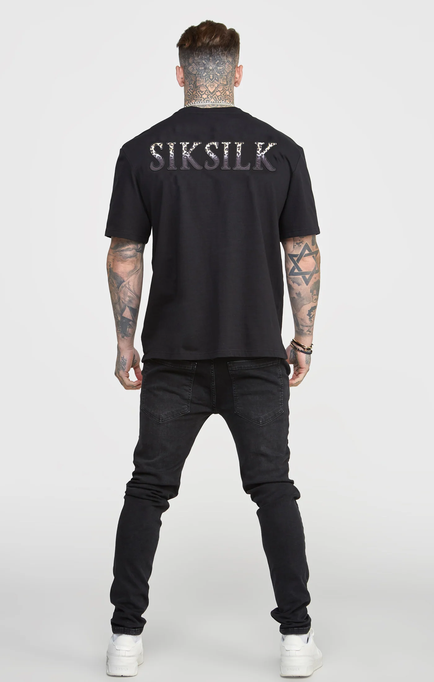 Black Oversized Graphic T-Shirt - Image 5