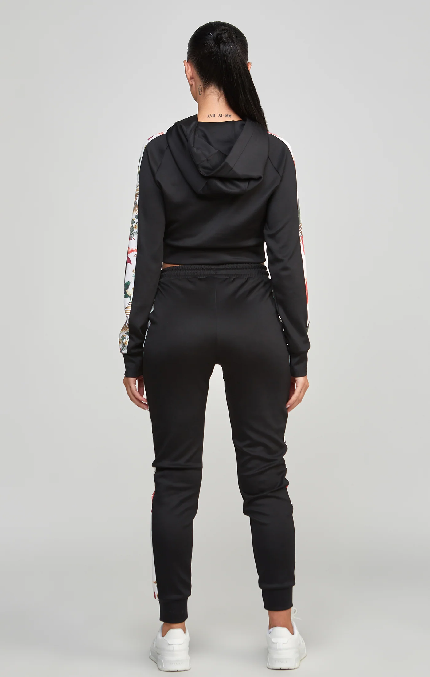 Black Floral Panelled Crop Hoodie - Image 5