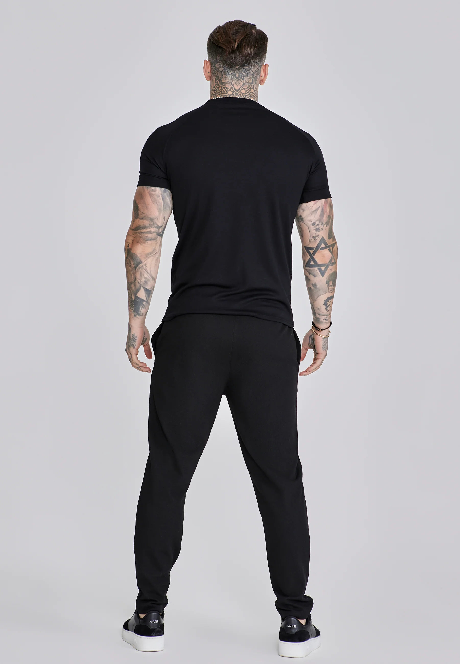 Black Smart T-Shirt - Image 5