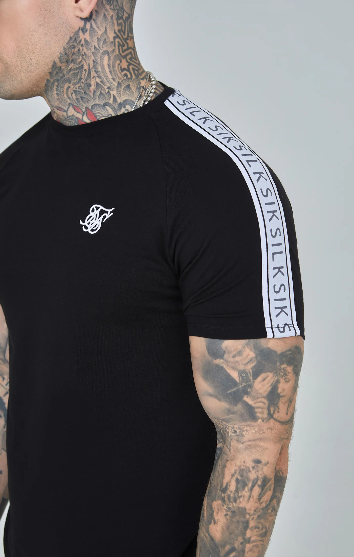 Black Taped Raglan T-Shirt - Image 3