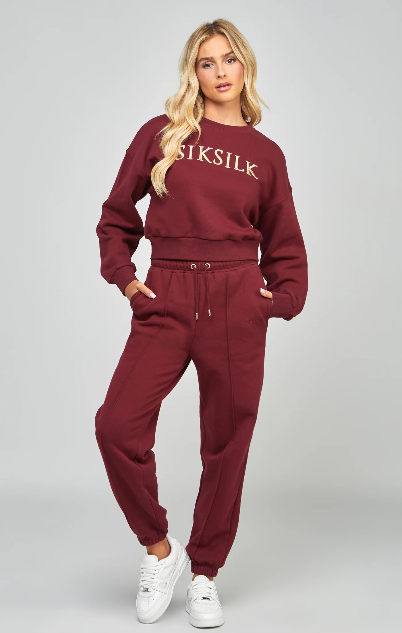 Burgundy Oversized Crop Sweatshirt - Image 3