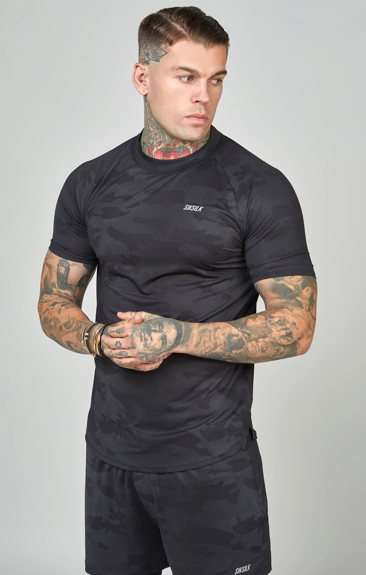 Camo Sports Curved Hem Muscle Fit T-Shirt - Image 4