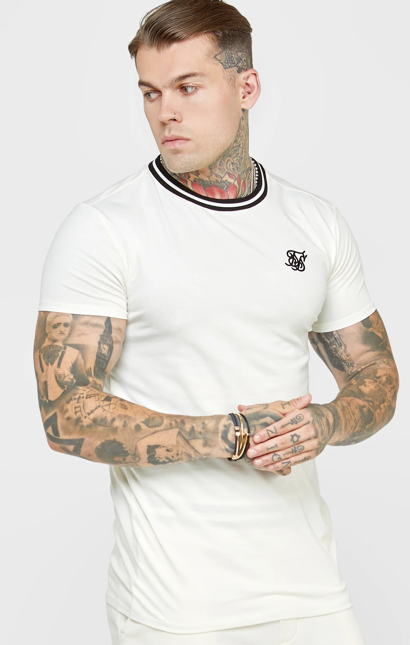 Ecru Gym Fit T-Shirt W Yarn Dyed Rib