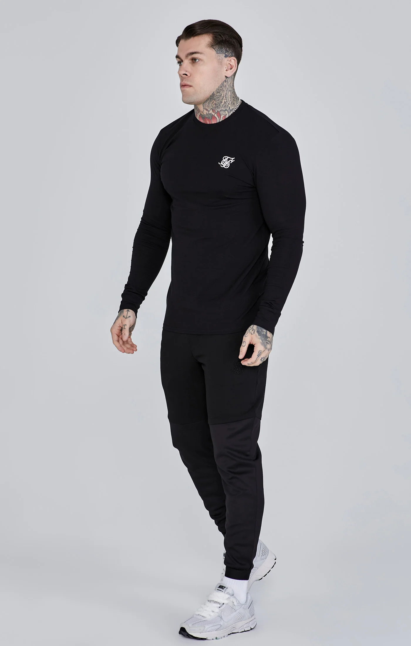 Black Essentials Long Sleeve T-Shirt - Image 4