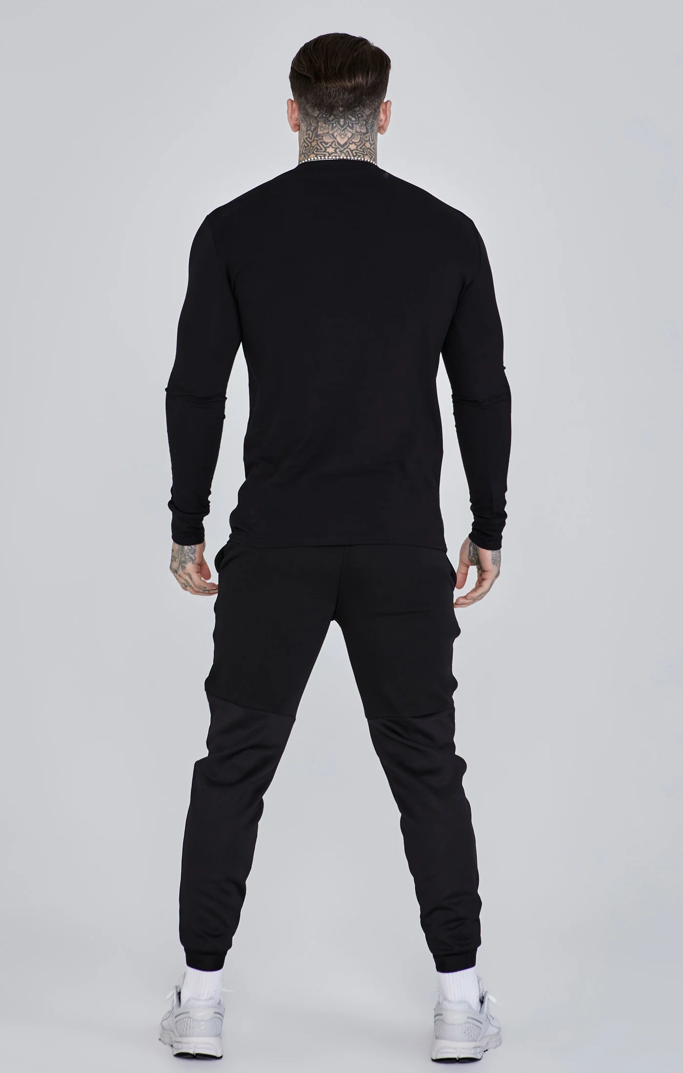 Black Essentials Long Sleeve T-Shirt - Image 5