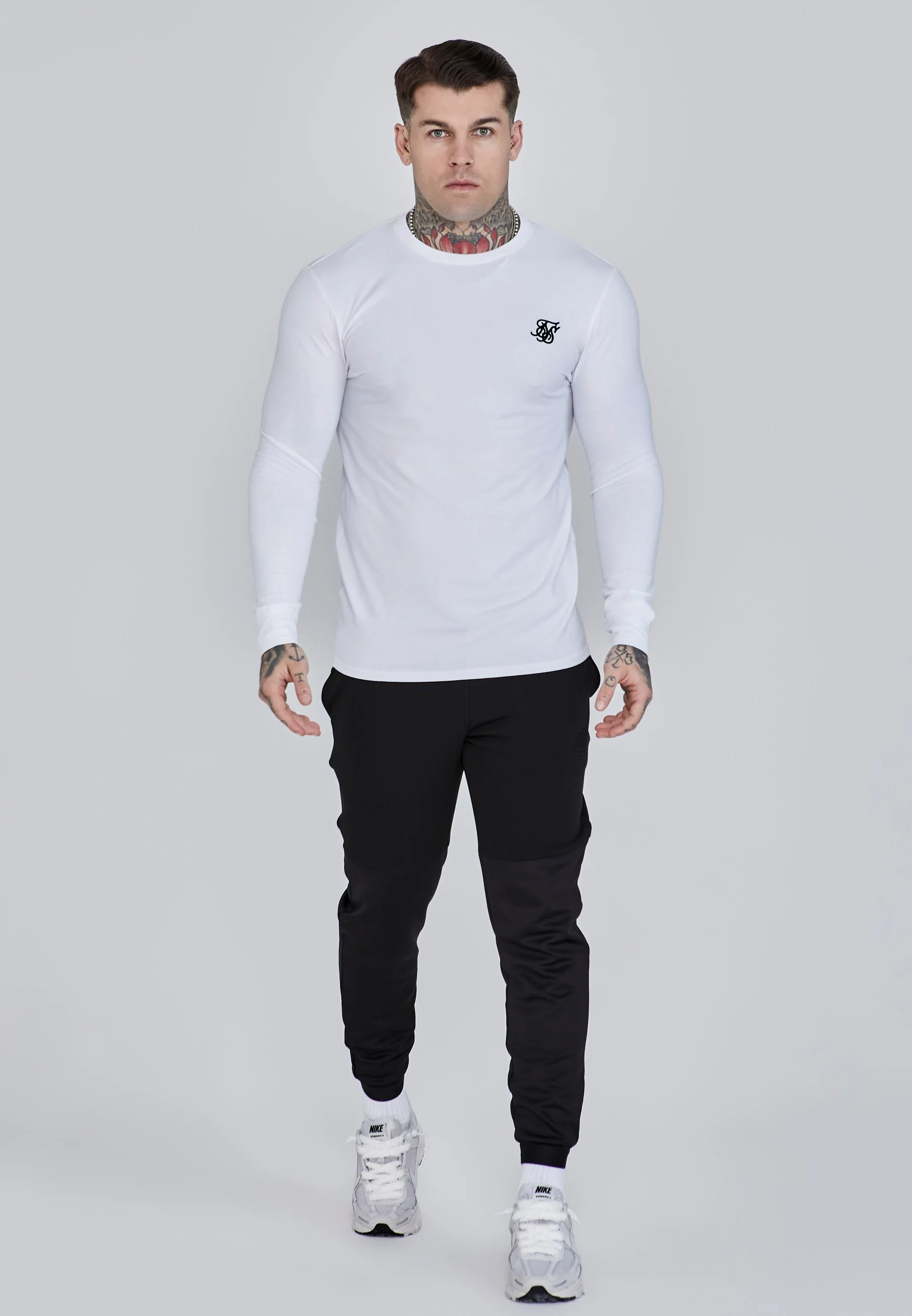 White Essentials Long Sleeve T-Shirt - Image 3