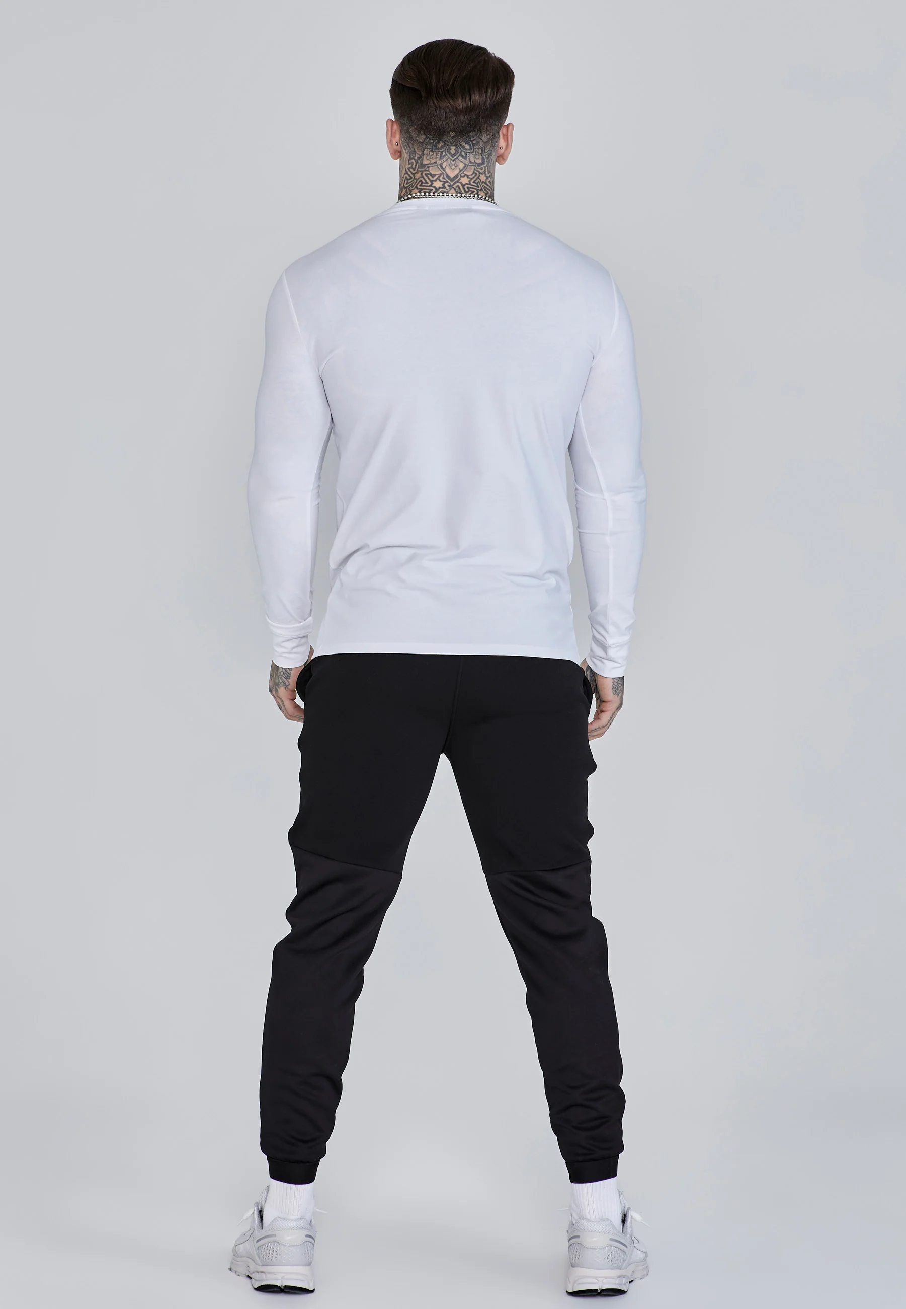 White Essentials Long Sleeve T-Shirt - Image 5