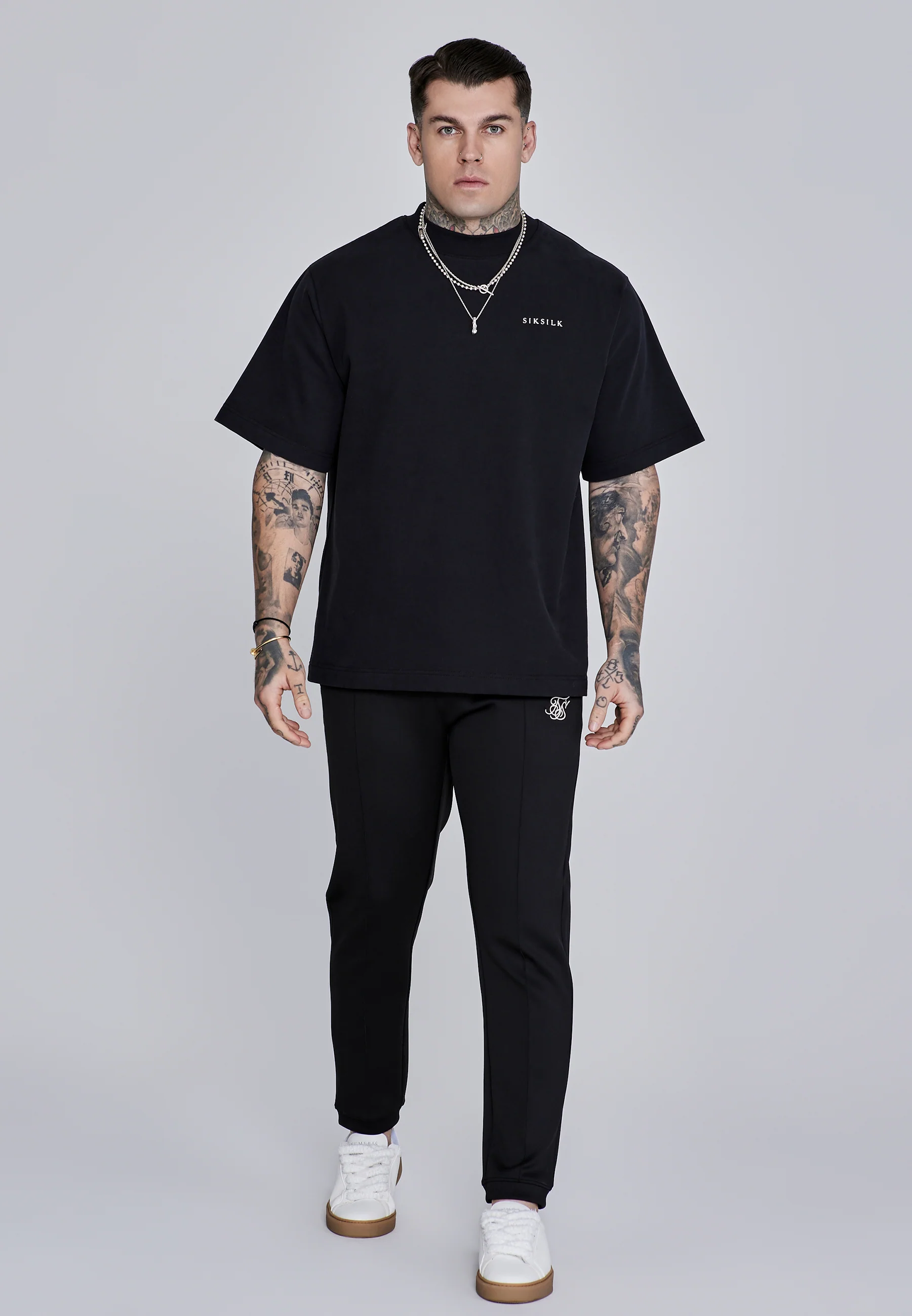 Black Essentials Pleated Pants - Image 4