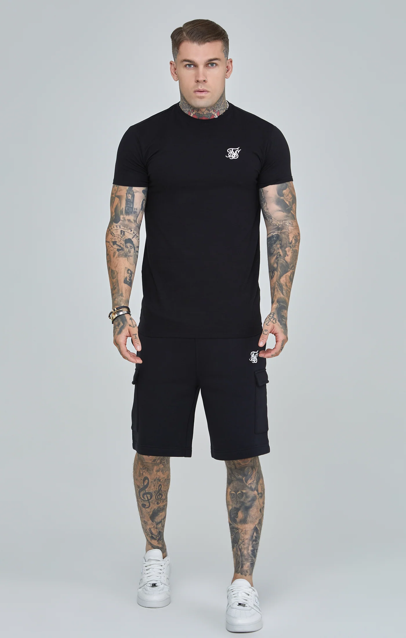Black Essentials T-Shirt - Image 4