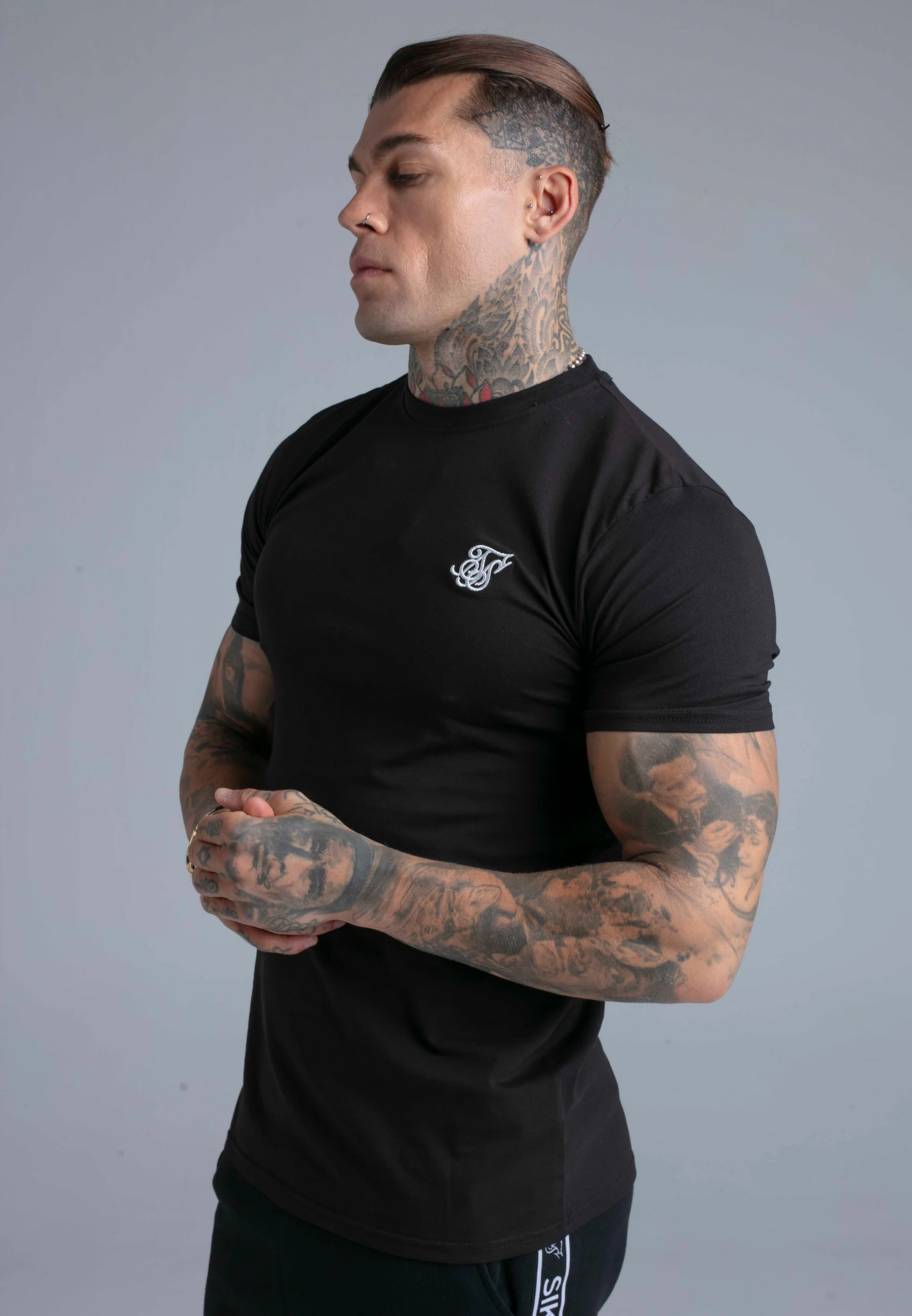 Black Essentials T-Shirt - Image 3