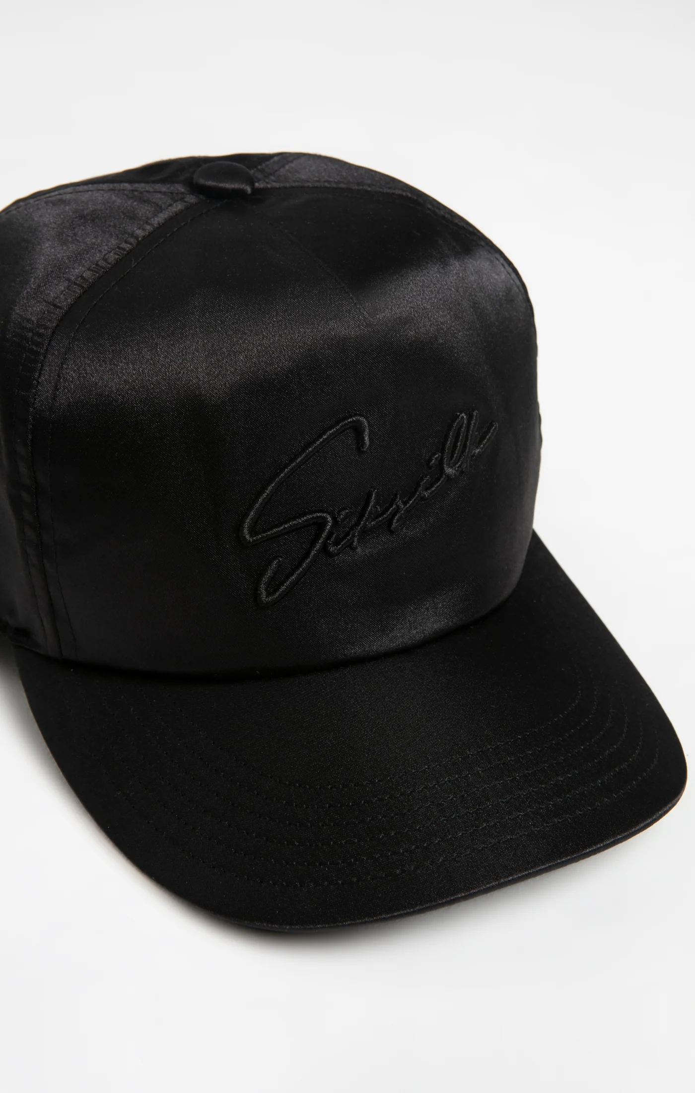 Black Full Trucker - Image 4