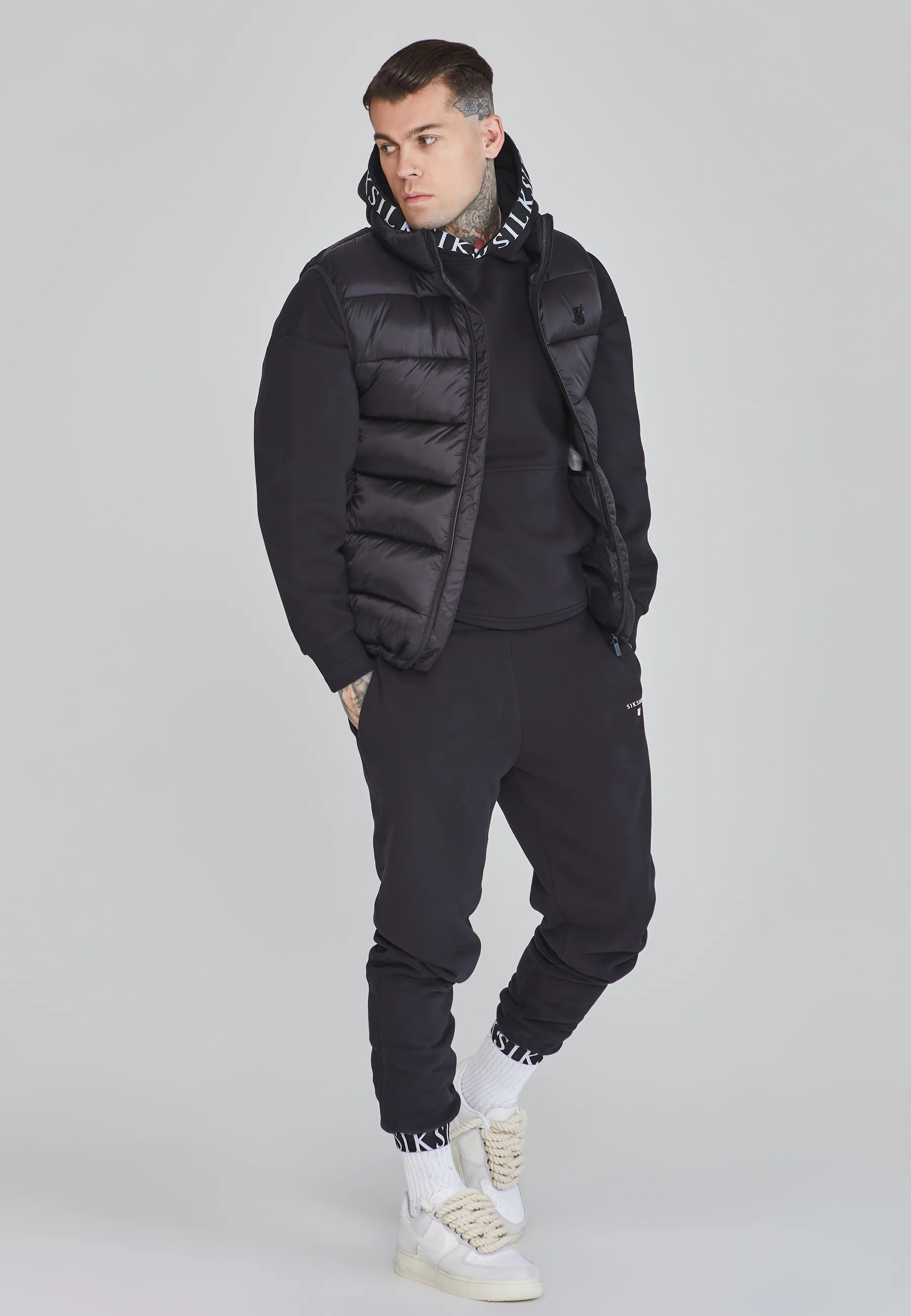 Black Gilet - Image 4