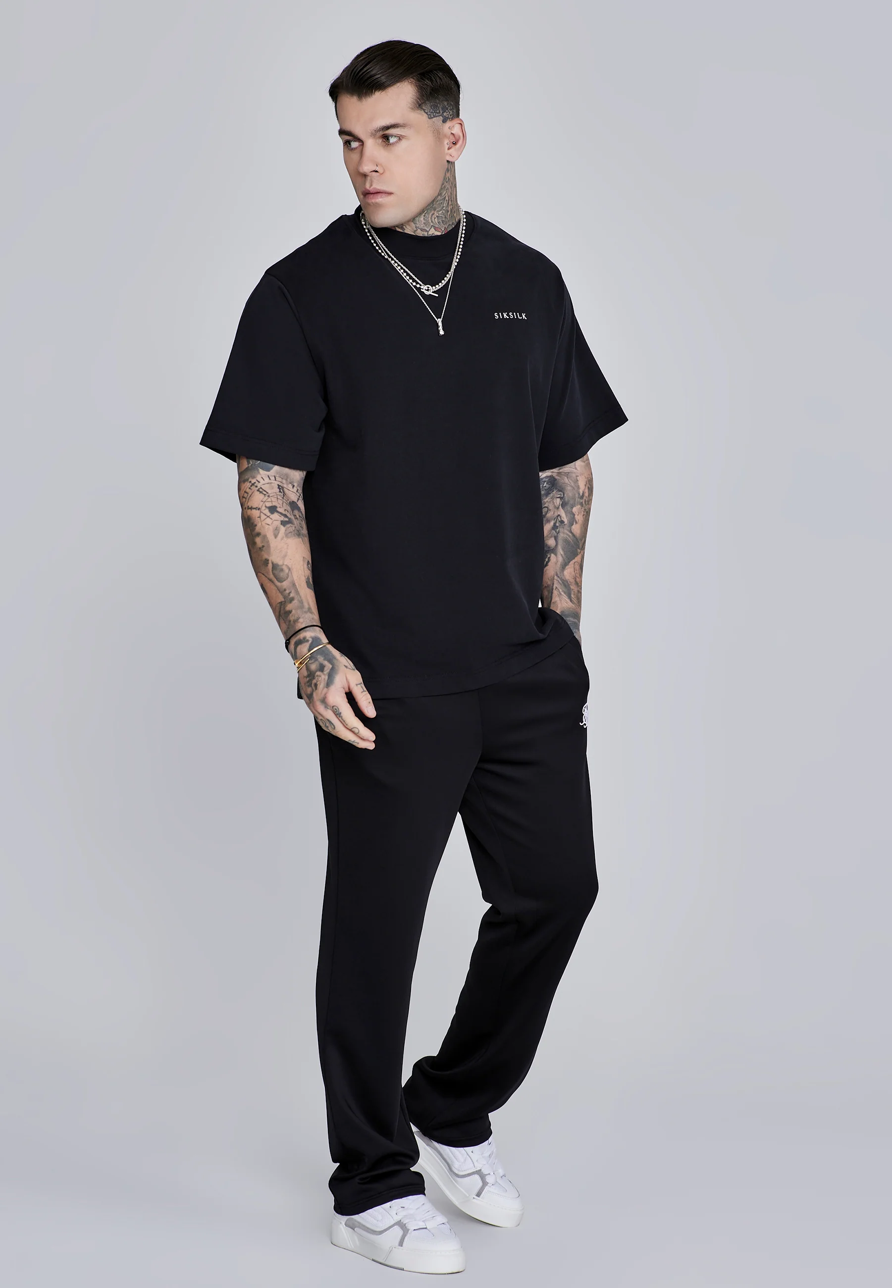 Black Graphic T-Shirt - Image 4