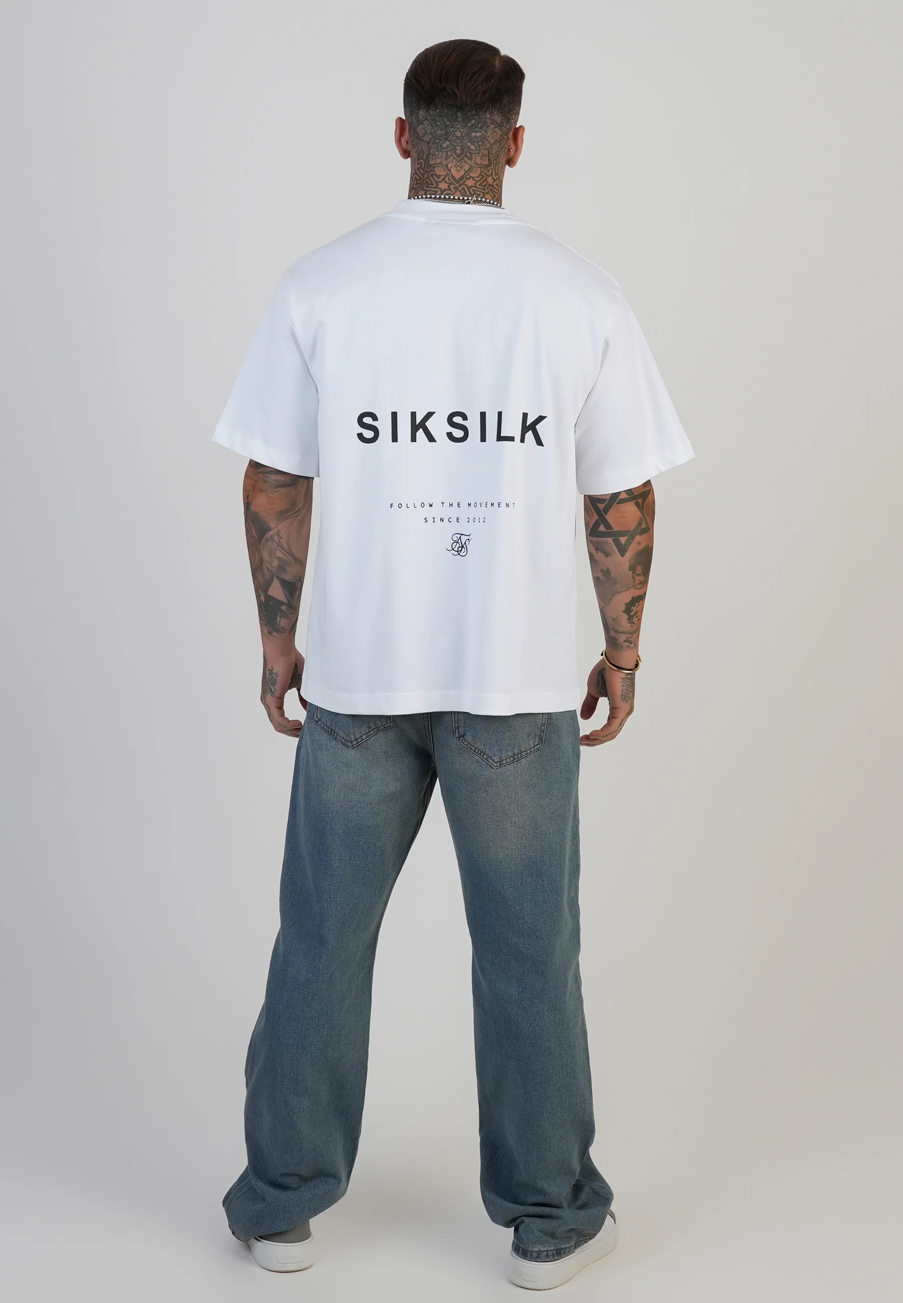 White Graphic T-Shirt - Image 6