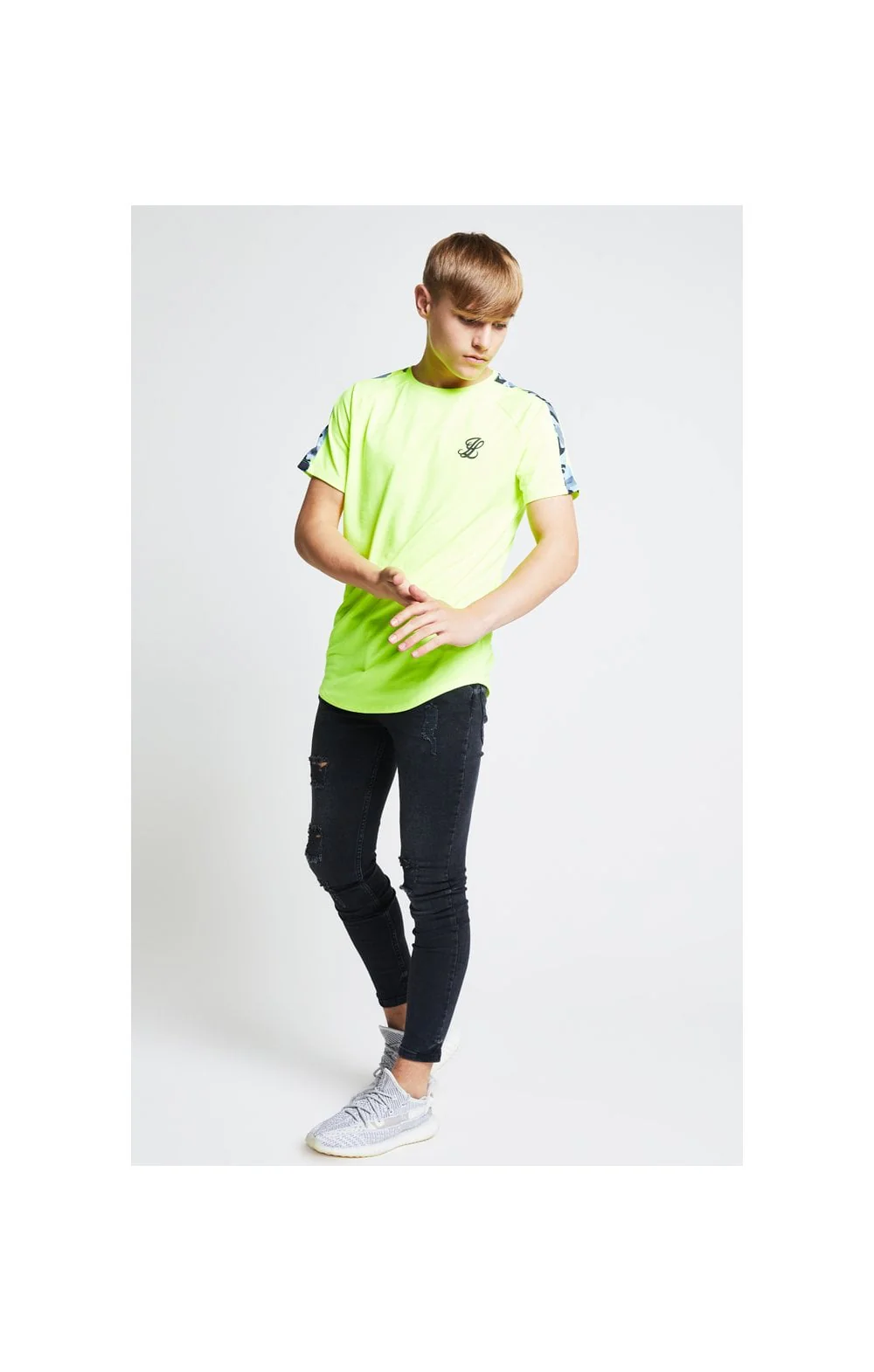 Illusive London Camo Panel Tee – Neon Yellow - Image 5