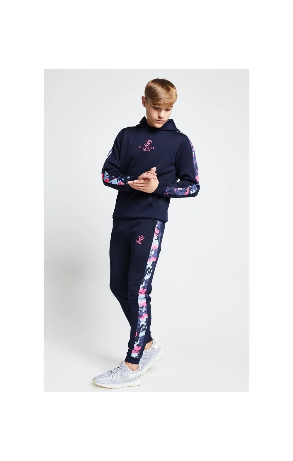 Illusive London Fade Panel Cuffed Joggers – Navy & Neon Pink Camo - Image 4