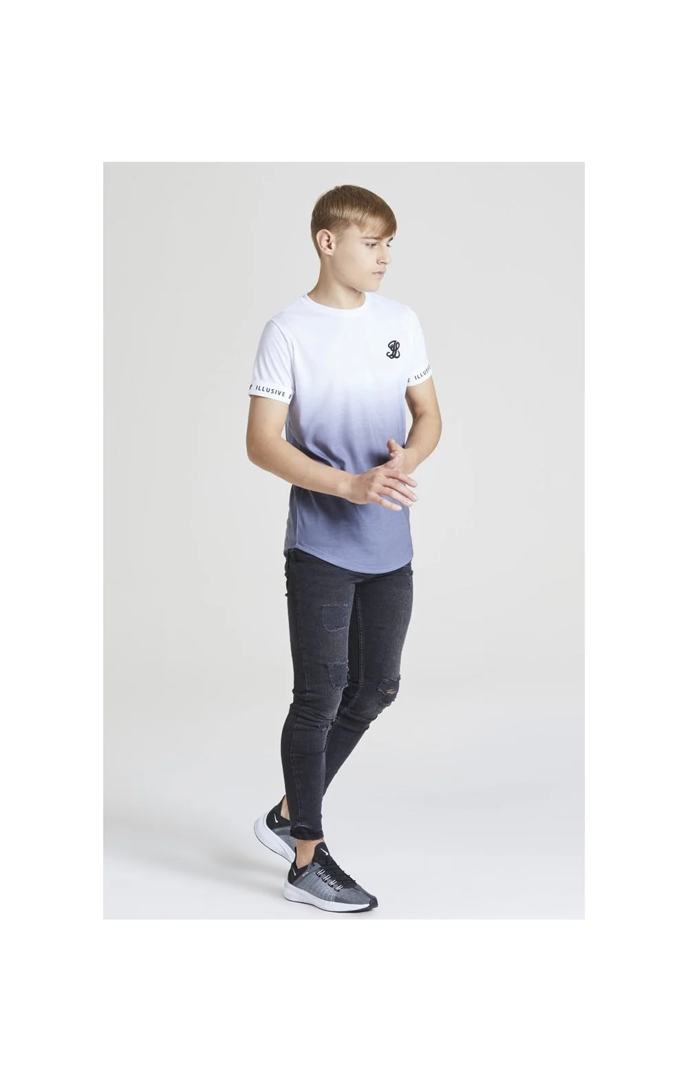 Illusive London Fade Tech Tee – White & Grey - Image 5