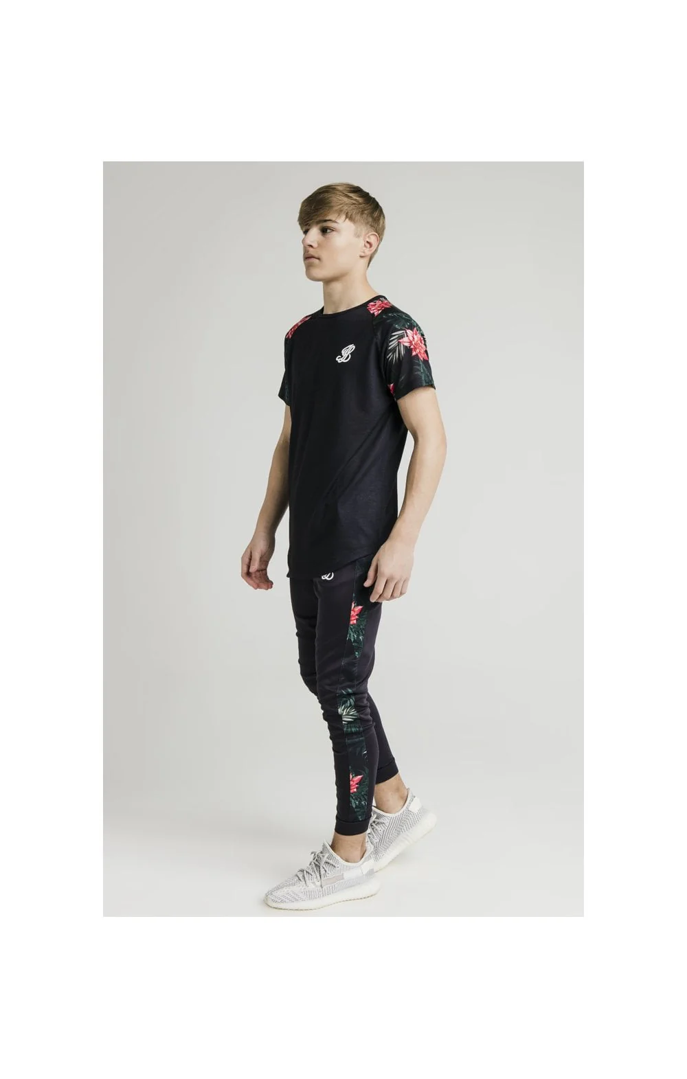 Illusive London Panel Joggers - Navy & Floral - Image 12