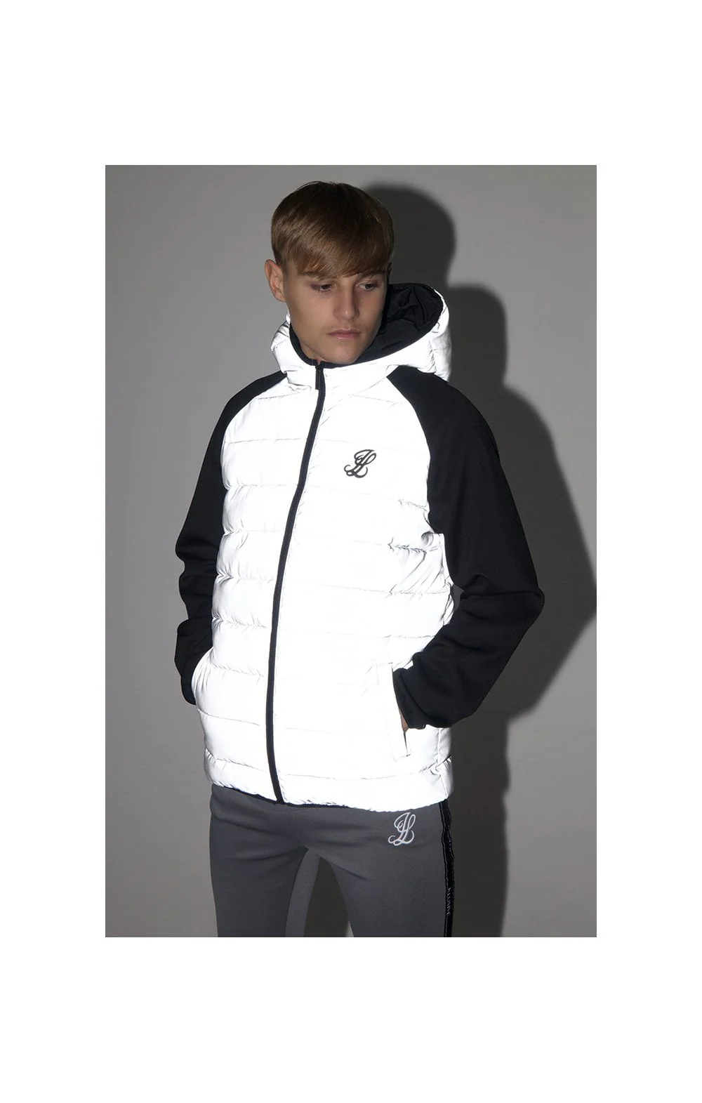 Illusive London Reflective Hybrid Jacket – Black - Image 2