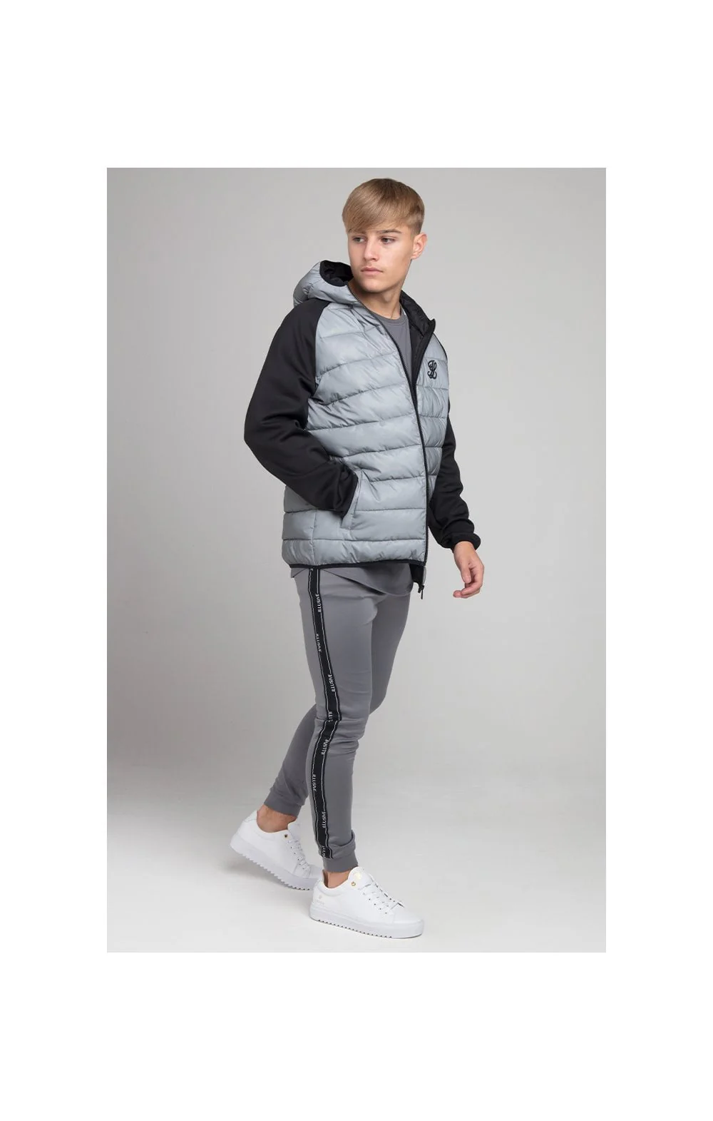Illusive London Reflective Hybrid Jacket – Black - Image 4