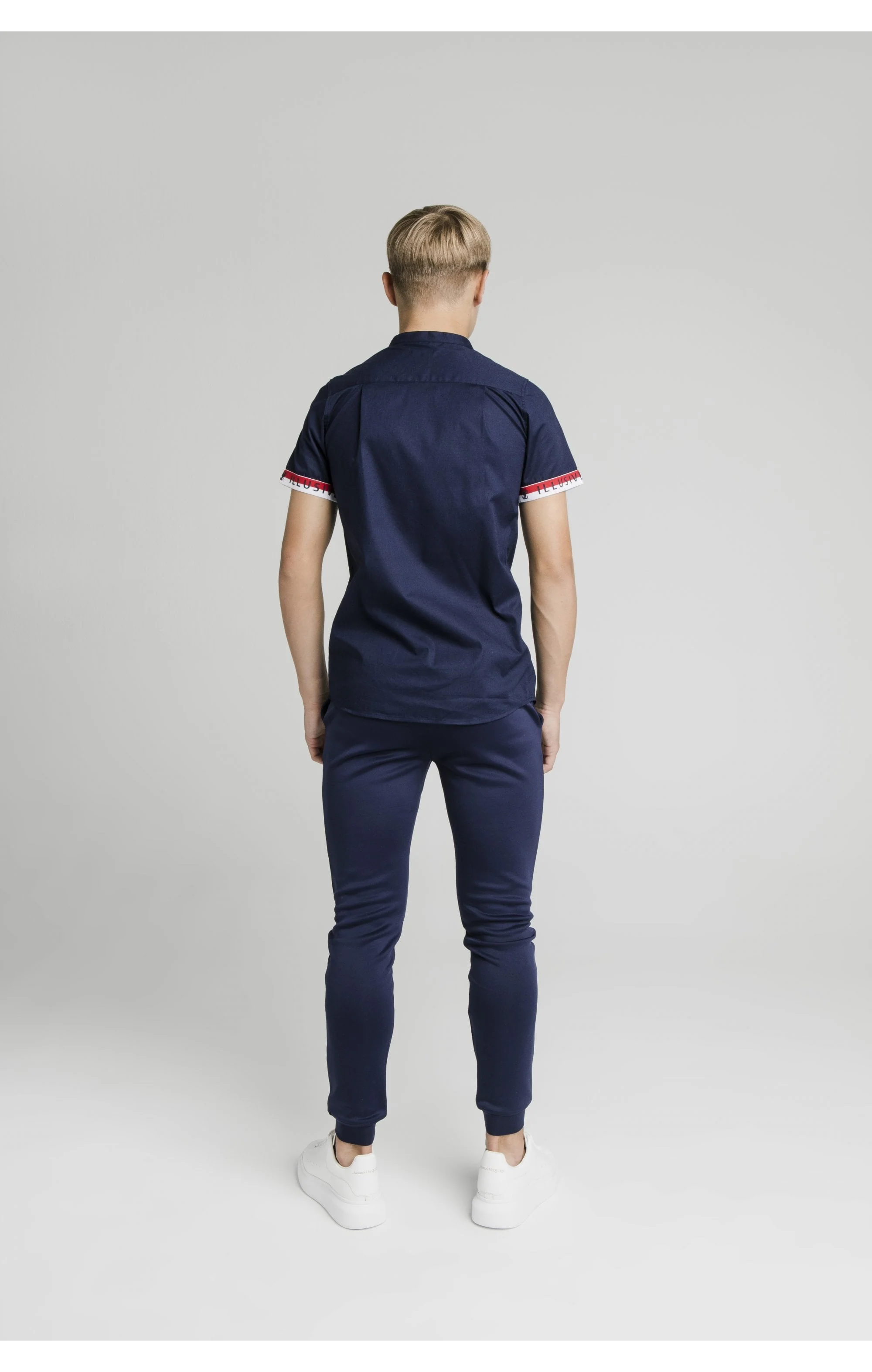 Illusive London S/S Tech Shirt - Navy - Image 5
