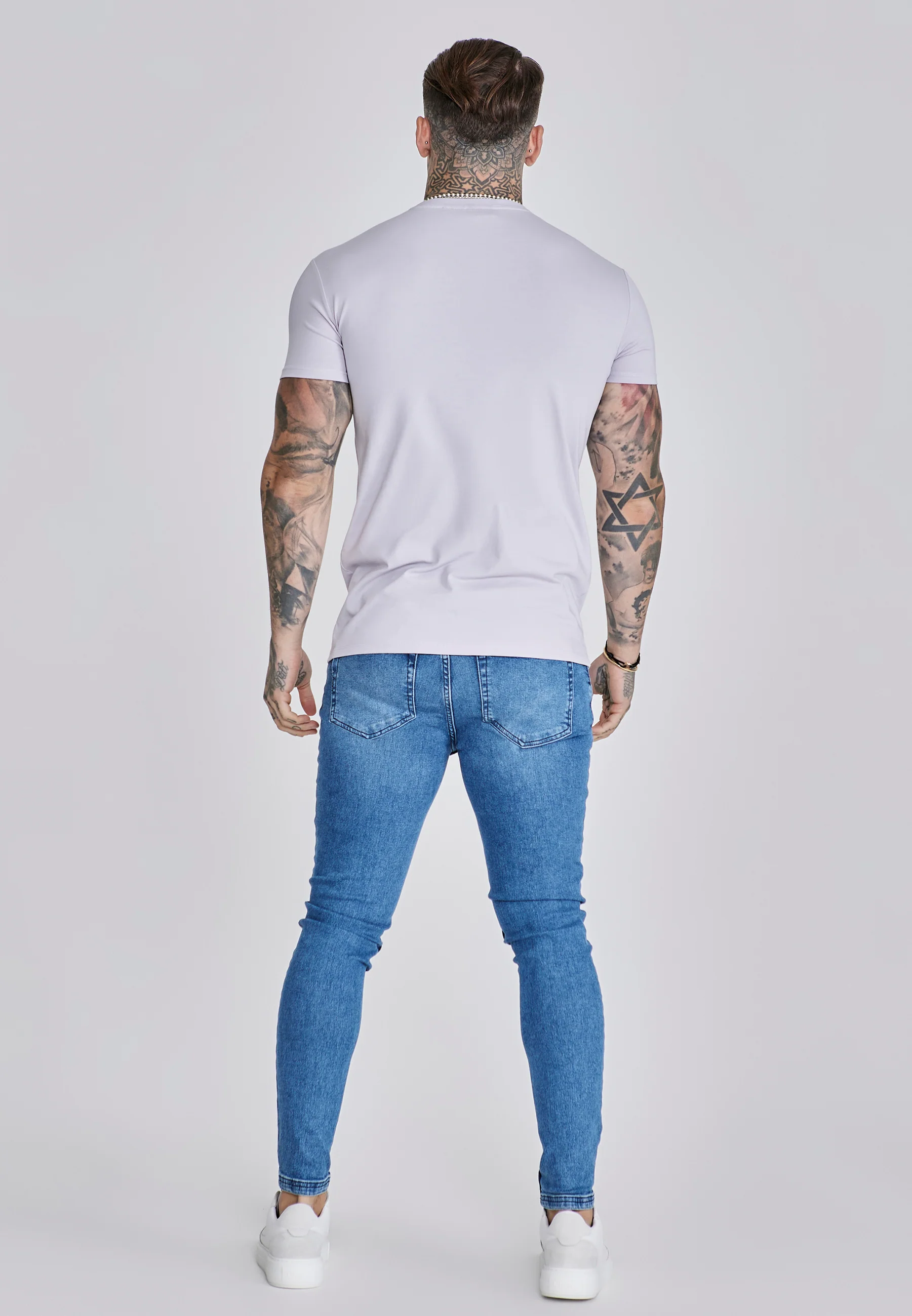 Essentials T-Shirt - Image 5