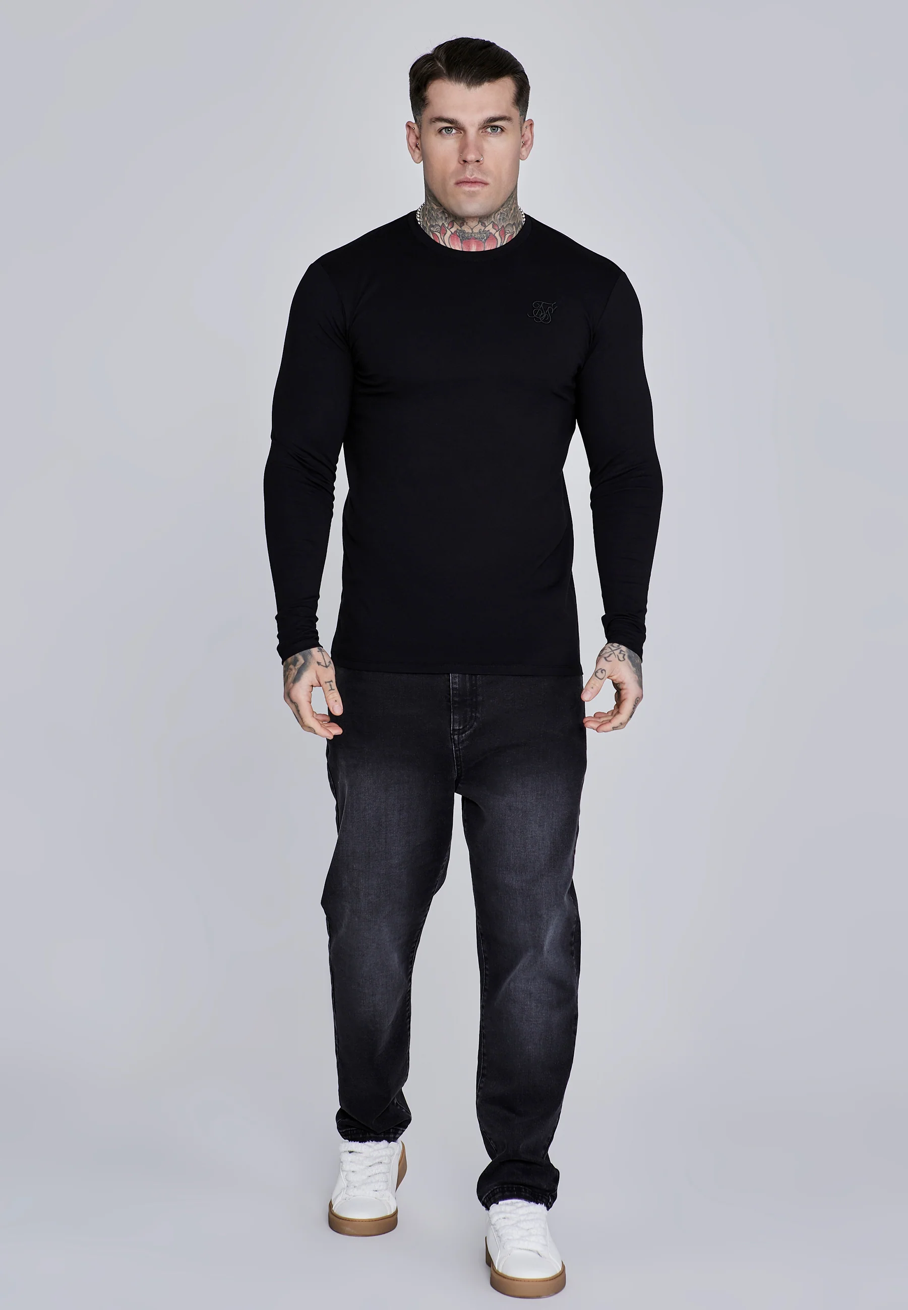 Black Long Sleeve T-Shirt - Image 3
