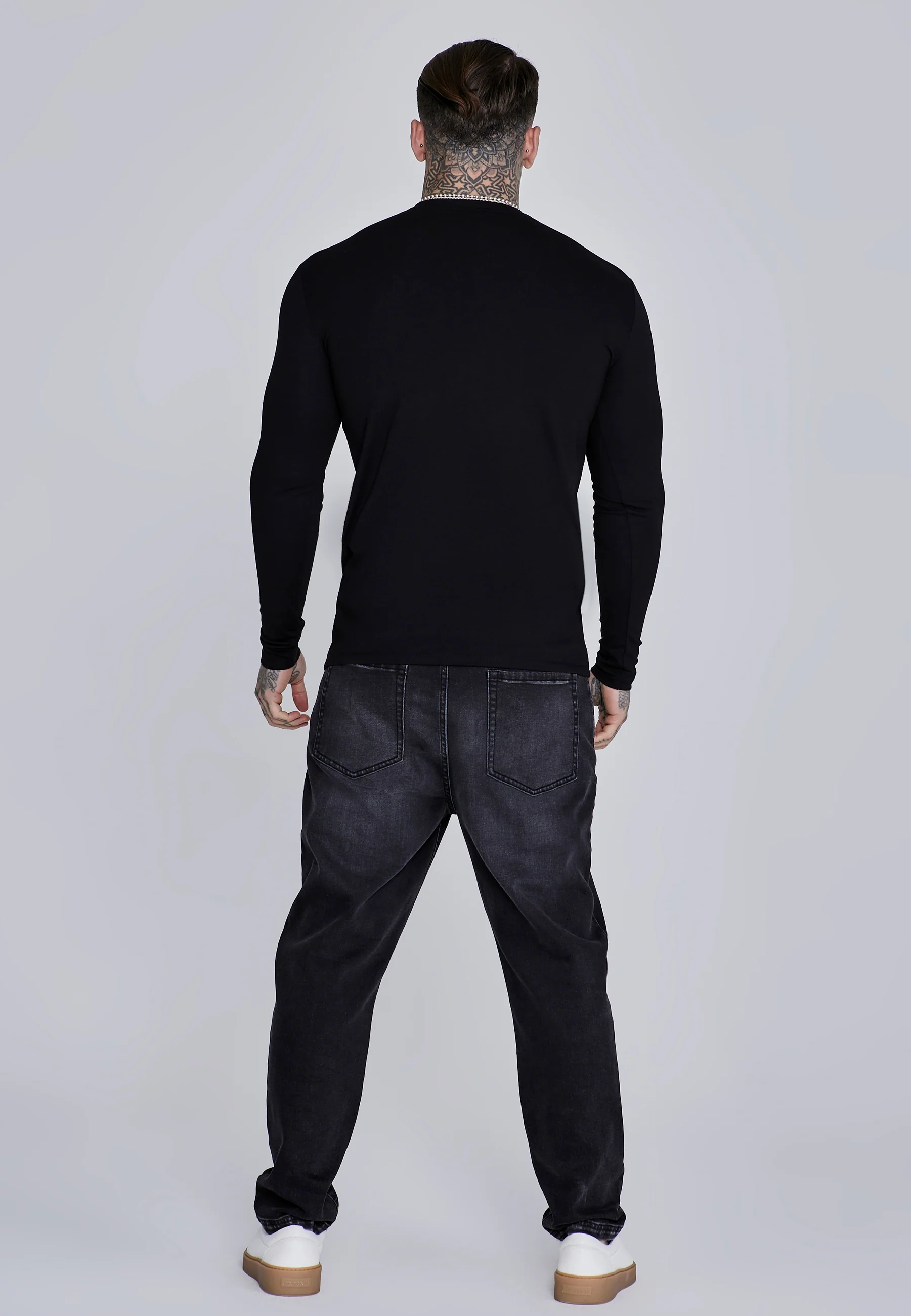 Black Long Sleeve T-Shirt - Image 5