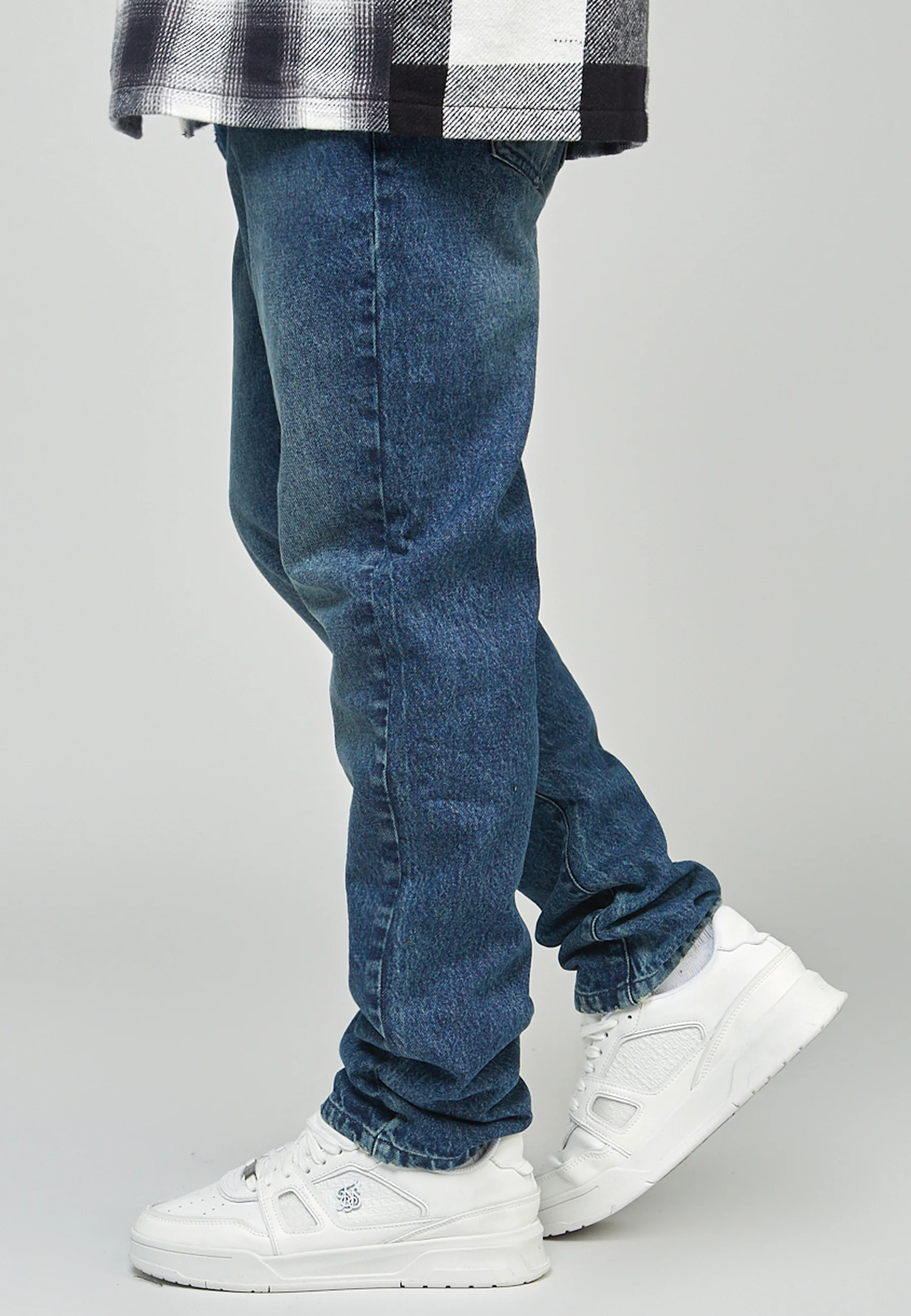 Straight Cut Jeans Mid Blue - Image 3