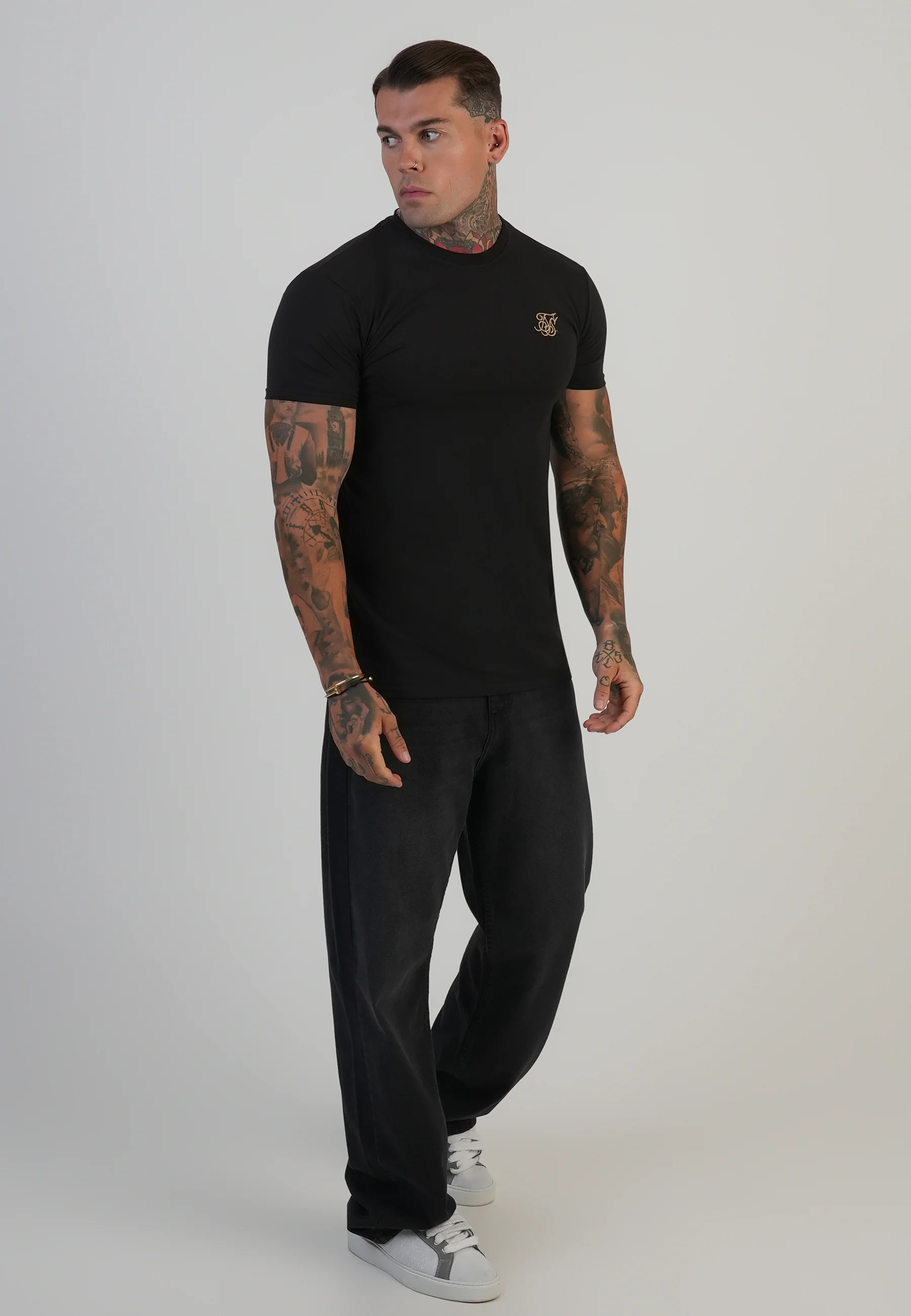 Black Muscle Fit T-Shirt - Image 4
