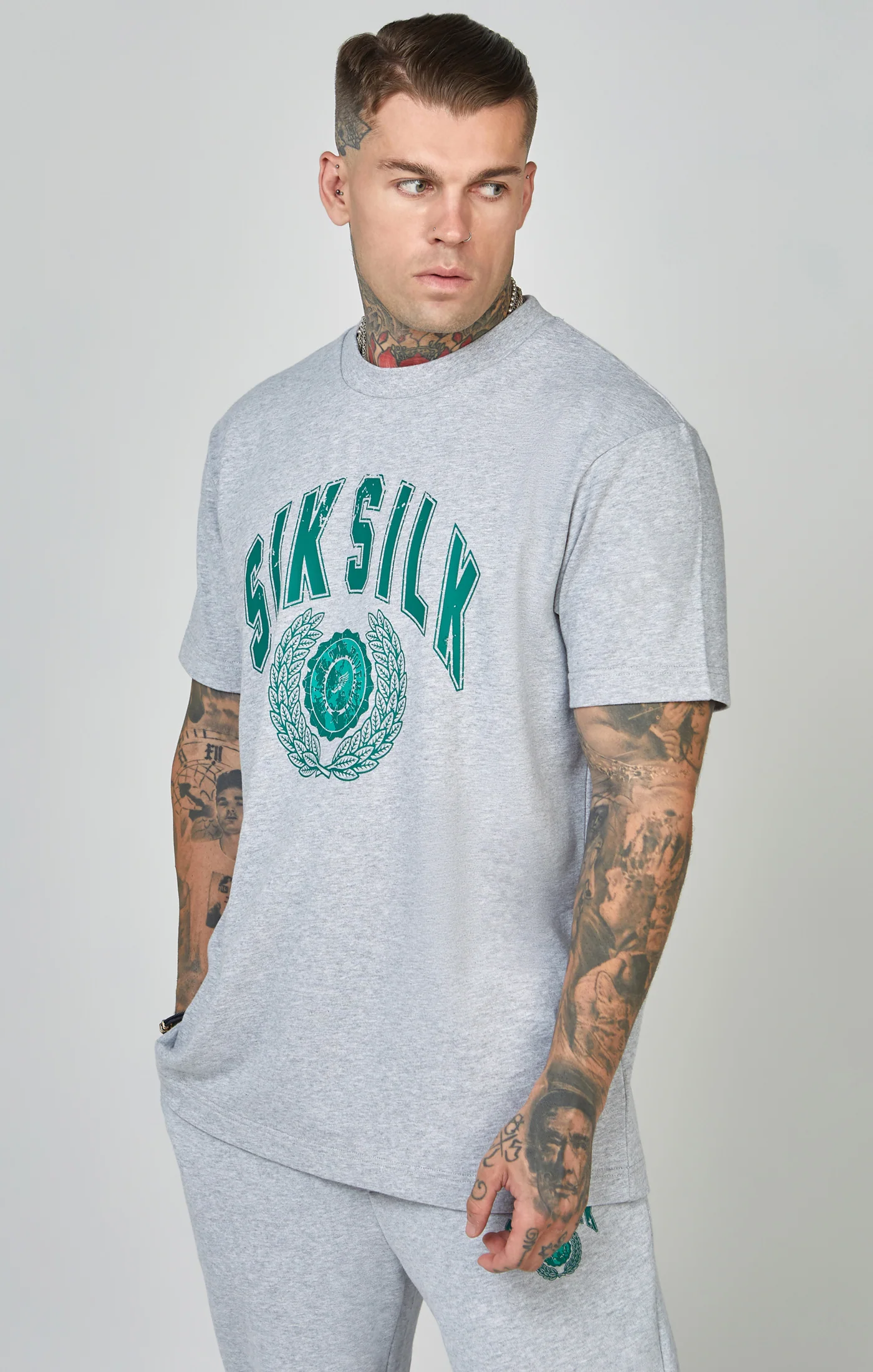 Oversized Varsity Logo T-Shirt - Image 4