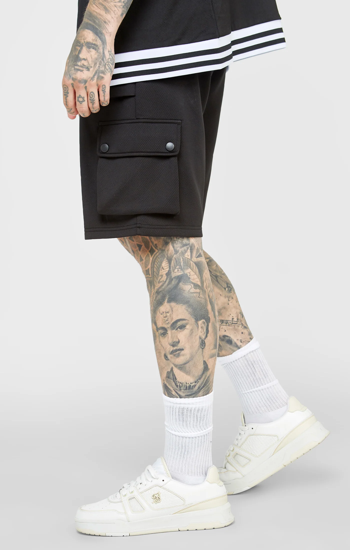 Black Casual Cargo Pocket Short - Image 2