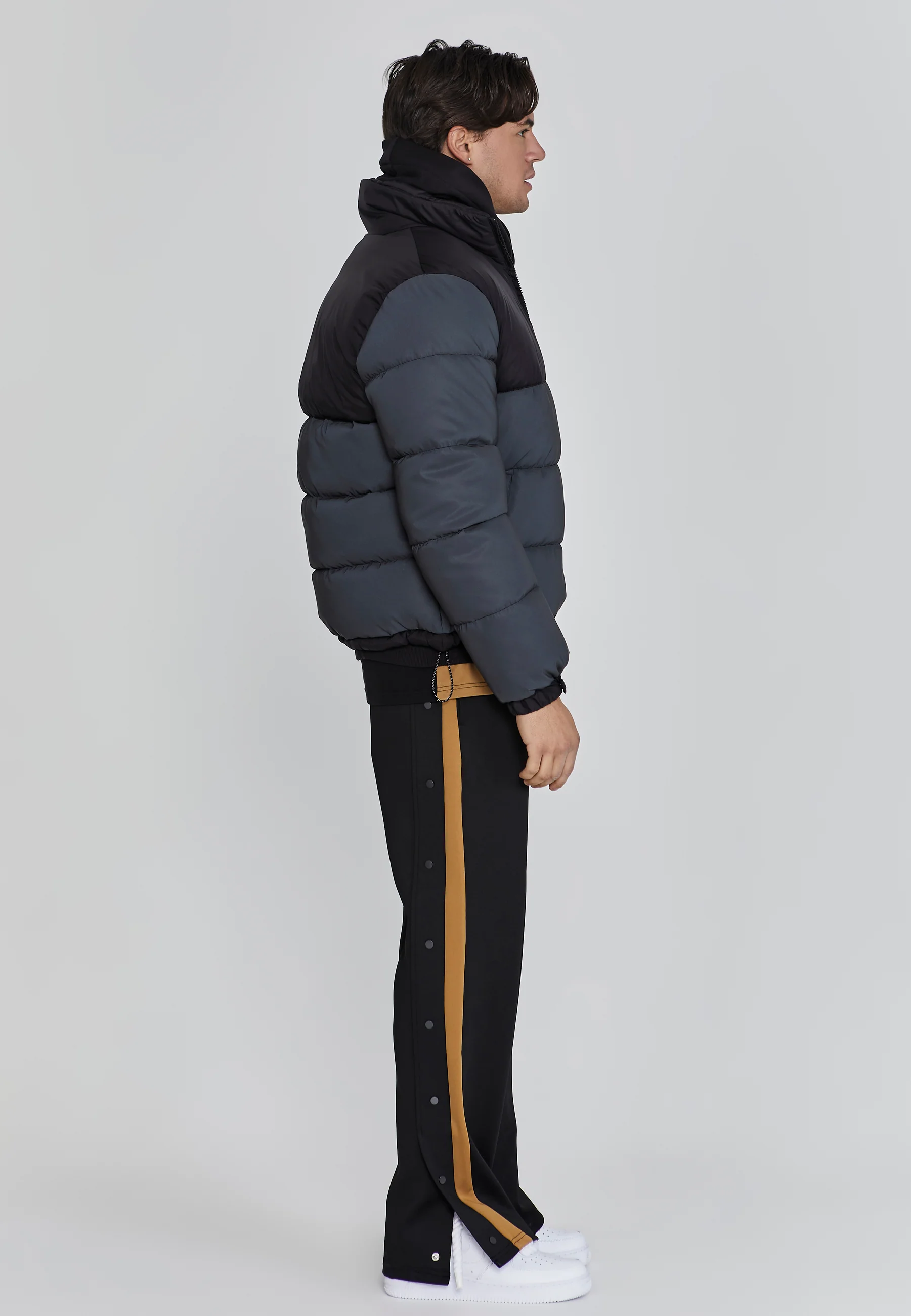 Black Reflective Puffer Jacket - Image 4