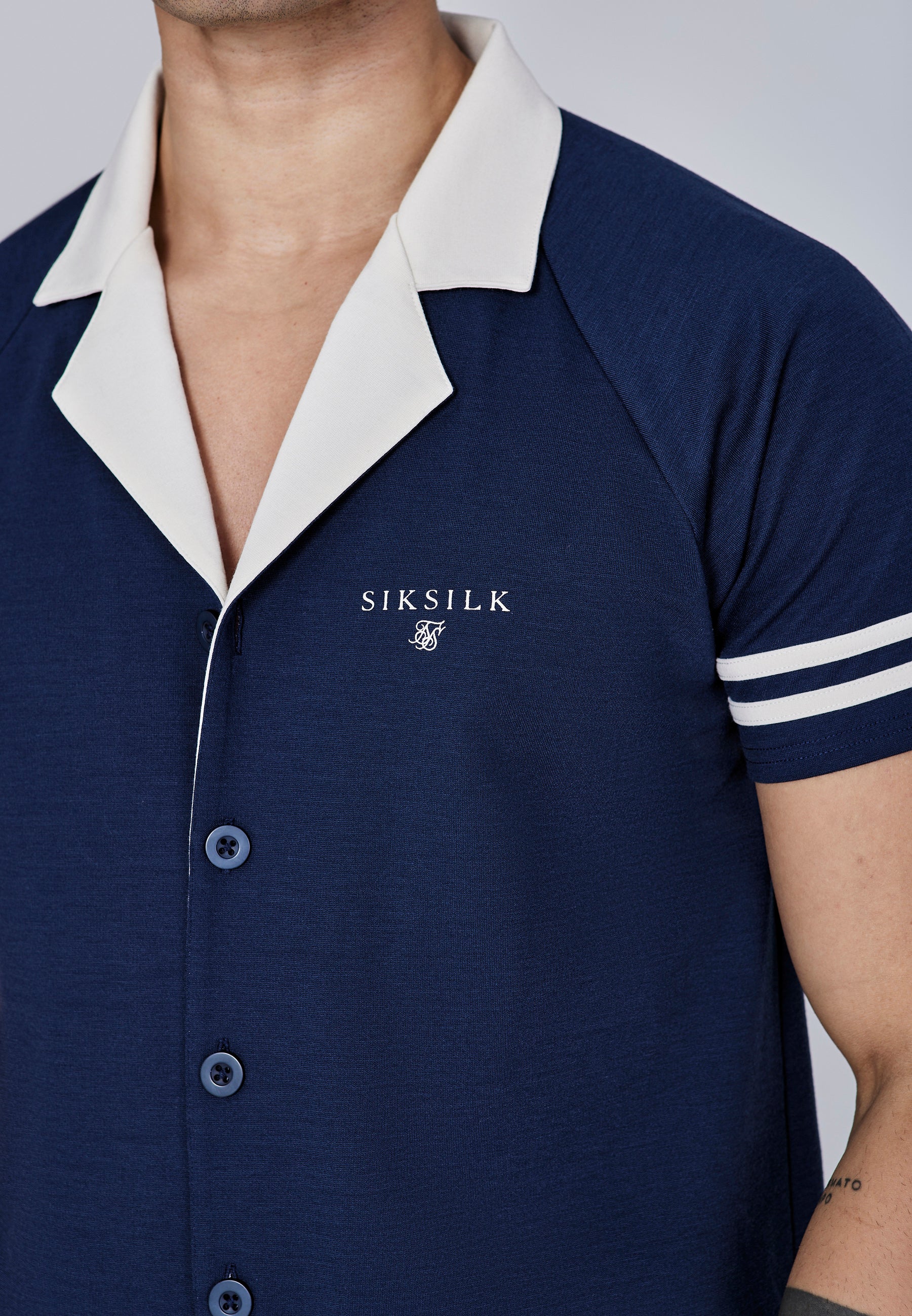 Navy Retro Resort Shirt - Image 2