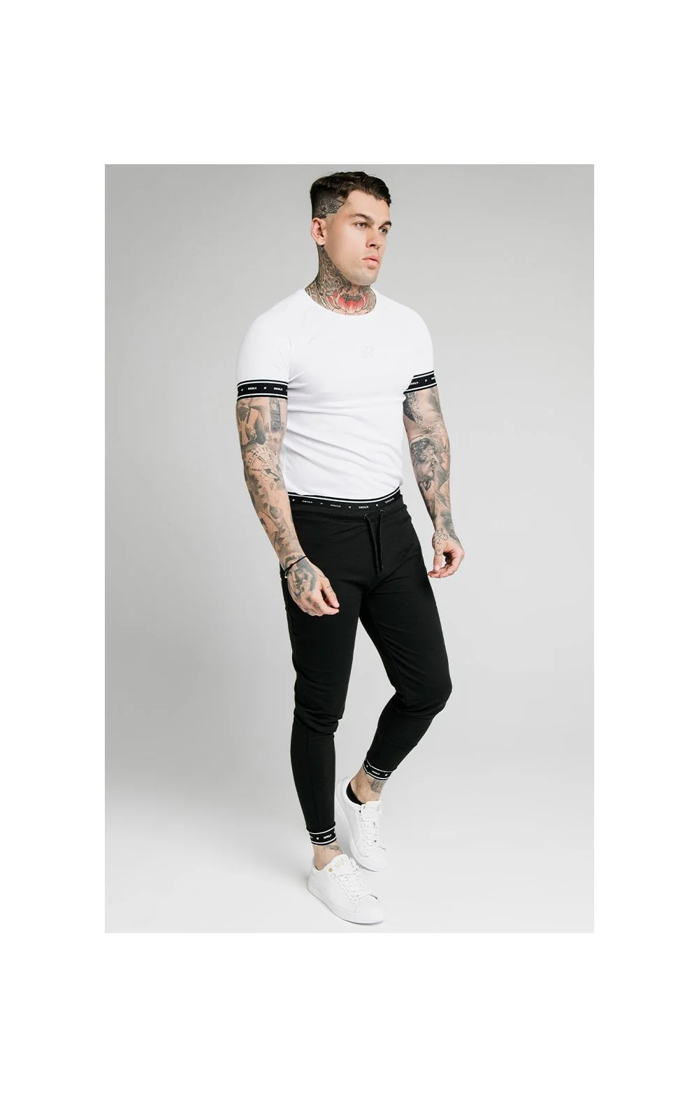 SikSilk Active Muscle Fit Jogger - Black - Image 4
