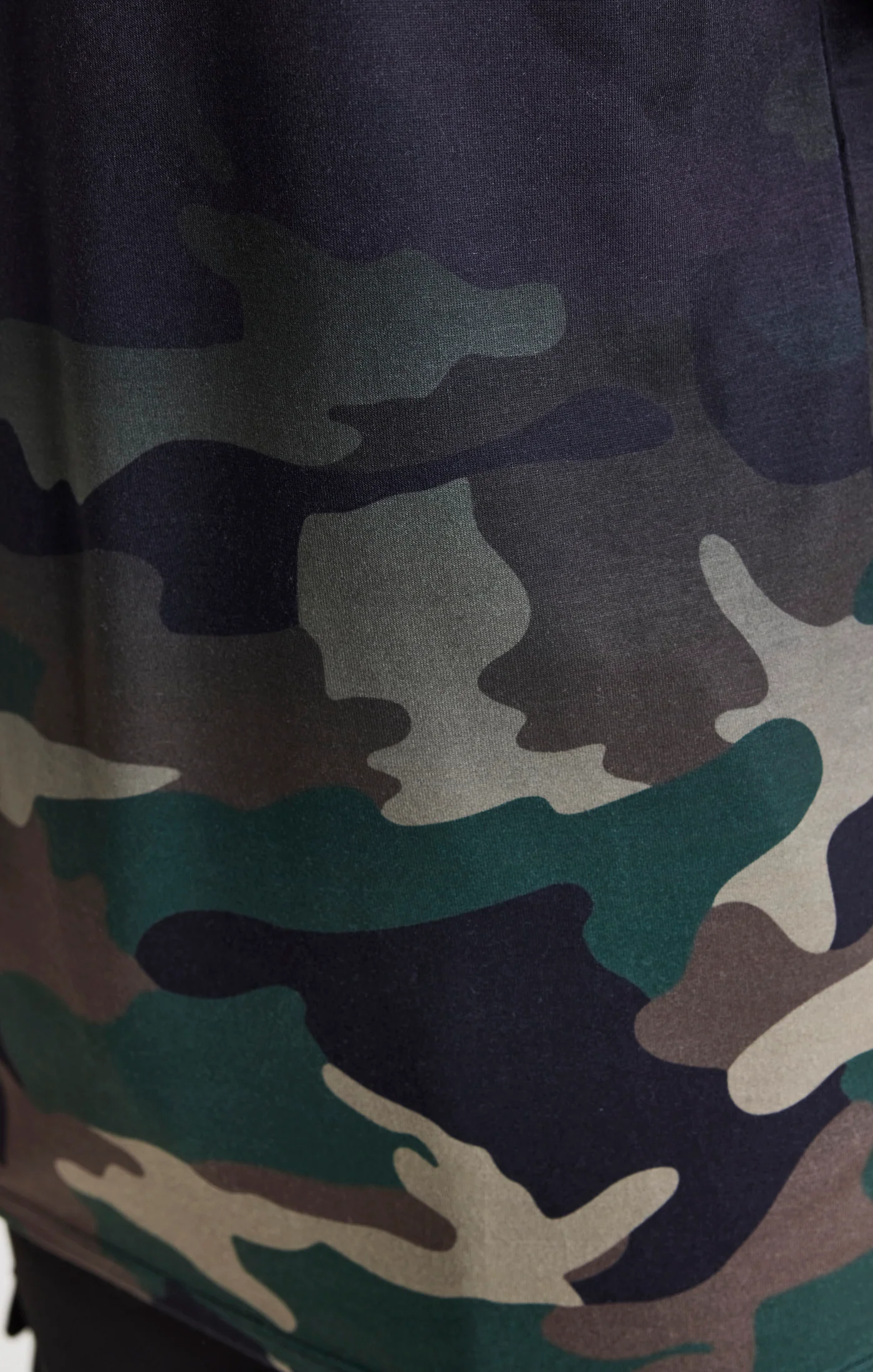 Boys Camo T-Shirt - Image 6