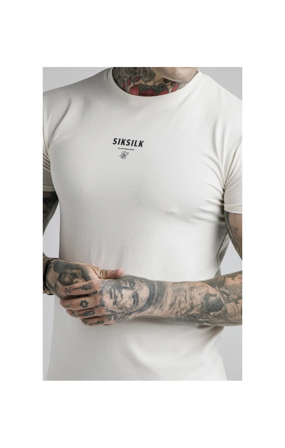 SikSilk Central Logo Print Gym Tee - Off White - Image 2